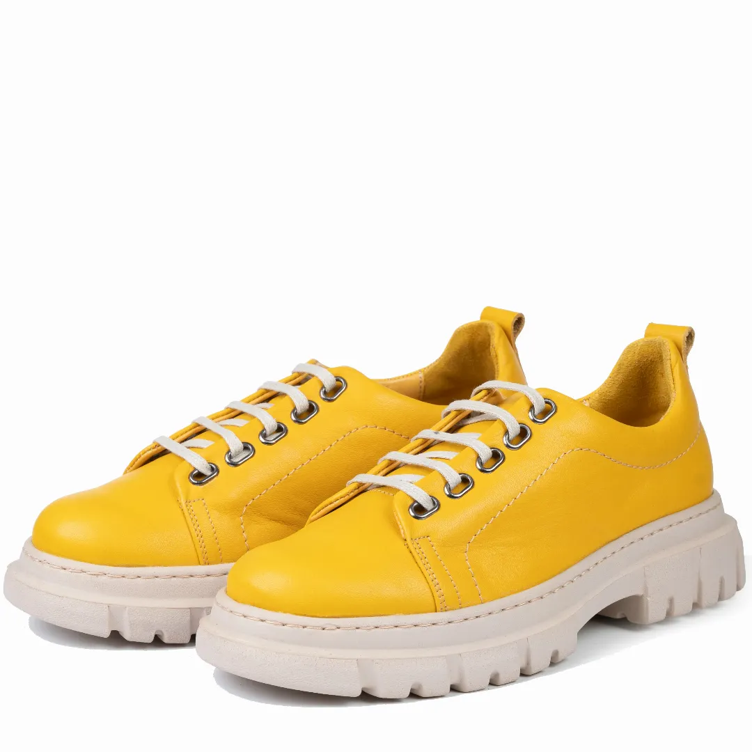 Pantofi dama calapod lat, Glemis, piele naturala - Cod: 665, Culoare: Galben, Talpa: Bej, Marime: 38 (24.8 cm)