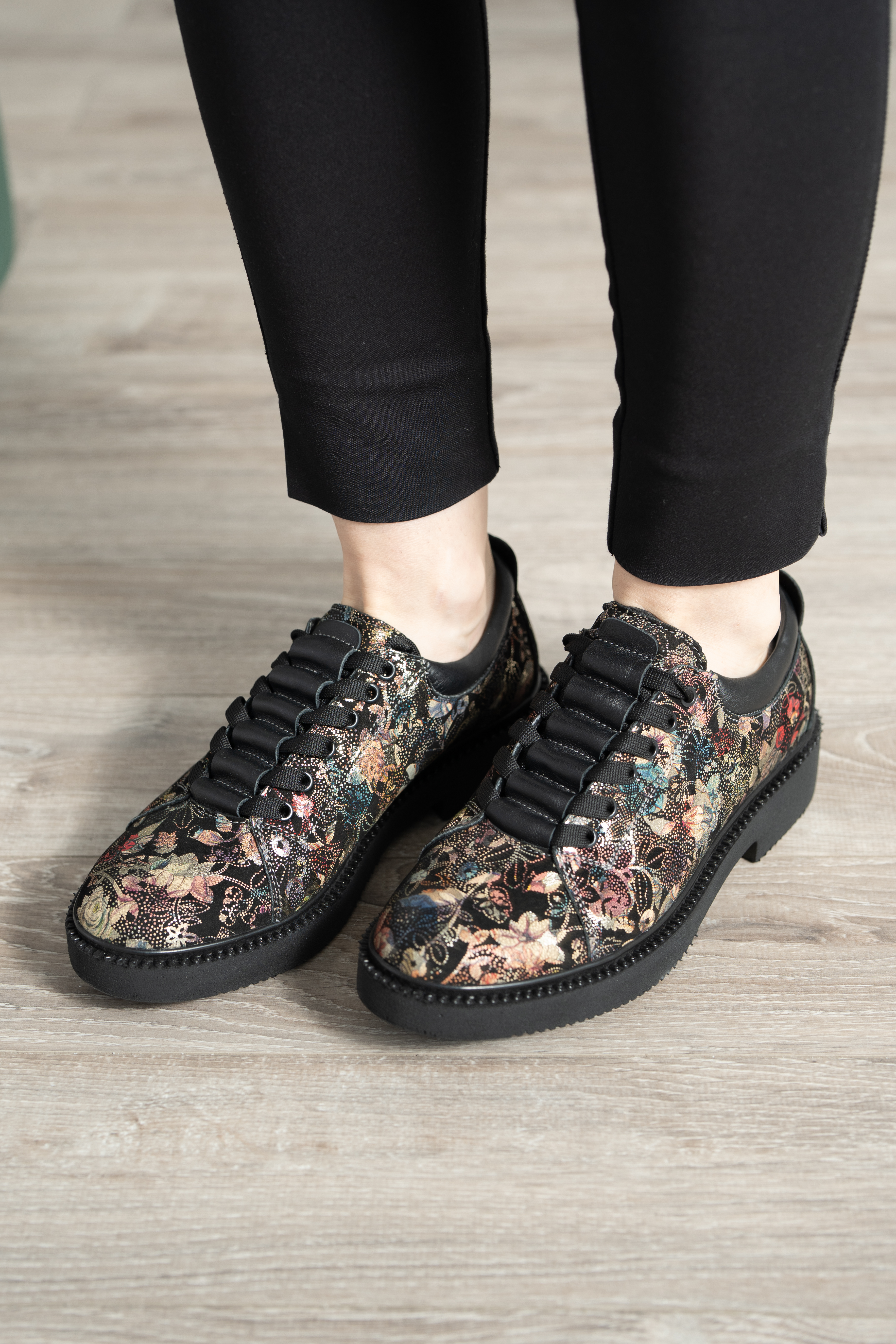 Pantofi casual dama, Glemis, piele naturala - Model: AN-1260-2, Culoare: Negru floral, Marime: 38 (24.9 cm)