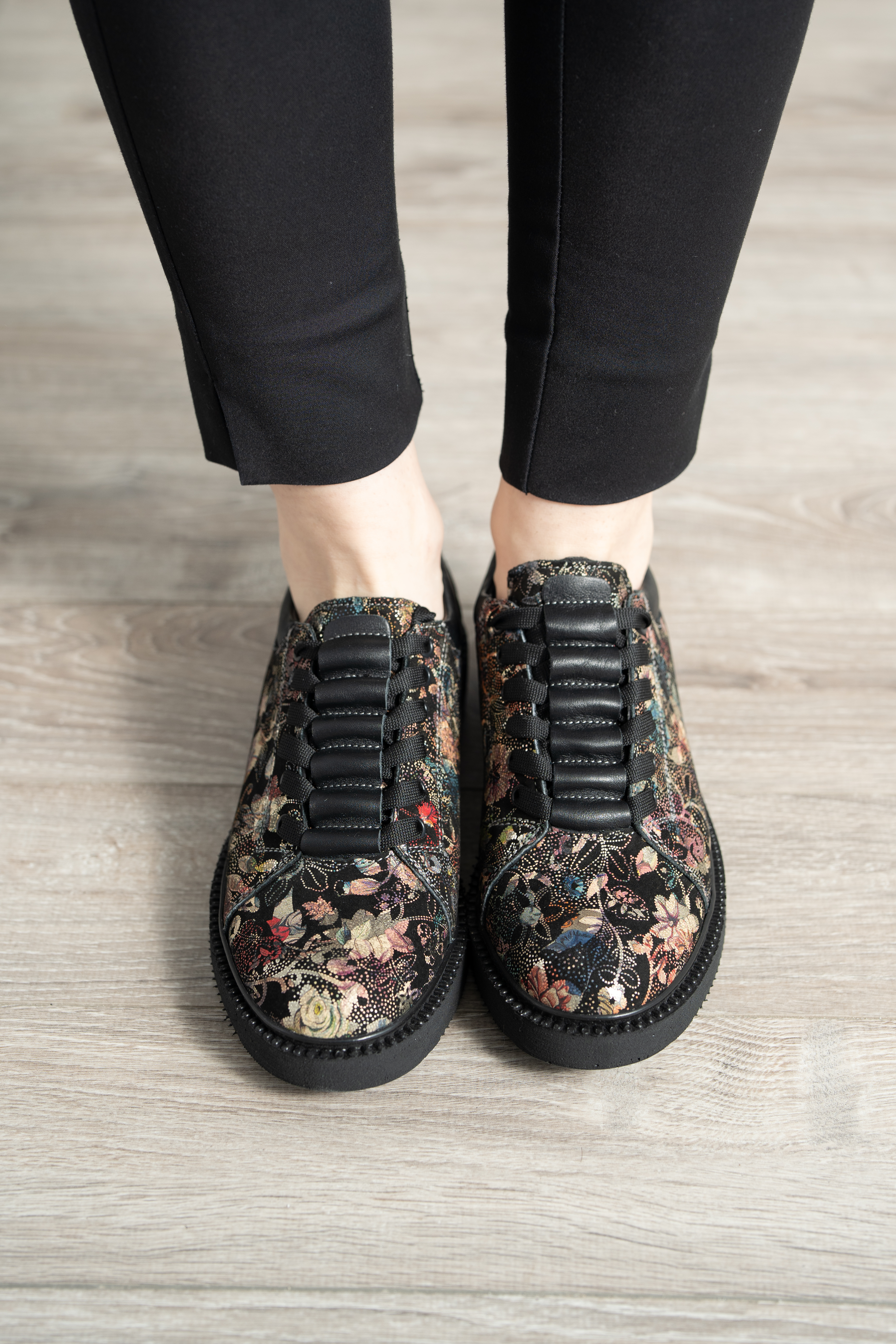 Pantofi casual dama, Glemis, piele naturala - Model: AN-1260-2, Culoare: Negru floral, Marime: 38 (24.9 cm)