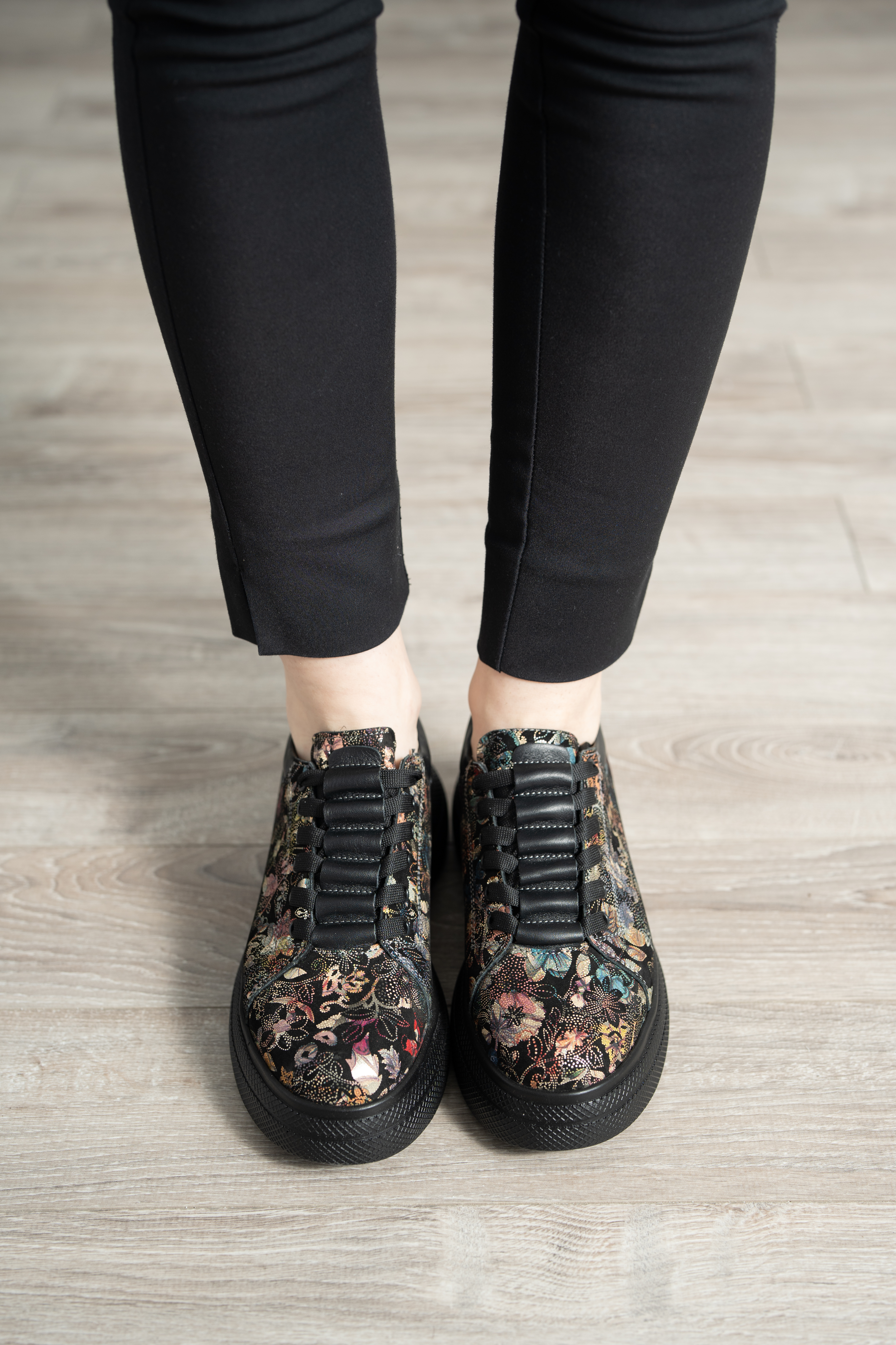 Pantofi casual dama, Glemis, piele naturala - Model: AN-1260-A, Culoare: Negru Floral, Marime: 38 (24.8 cm)