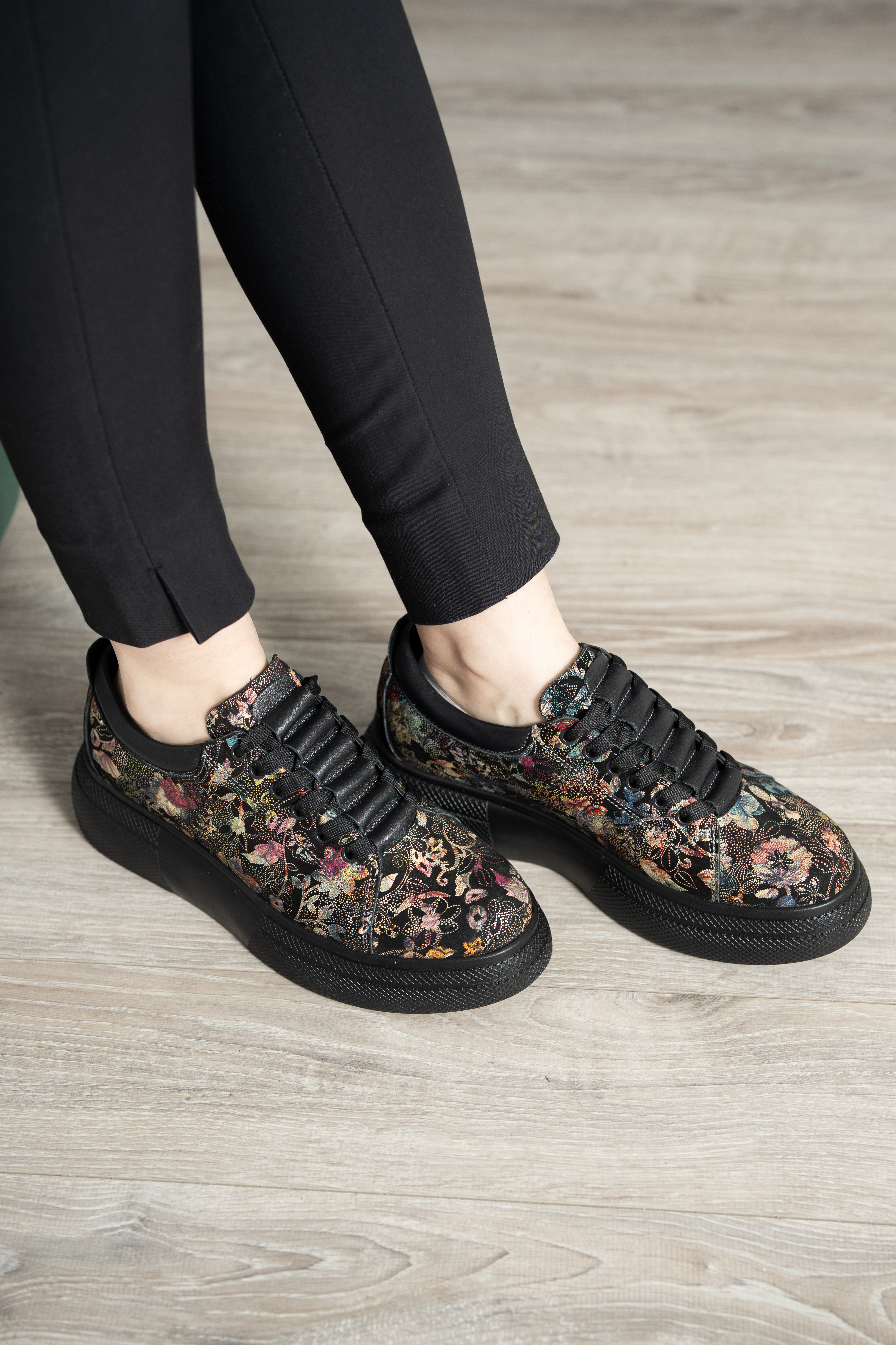 Pantofi casual dama, Glemis, piele naturala - Model: AN-1260-A, Culoare: Negru Floral, Marime: 38 (24.8 cm)