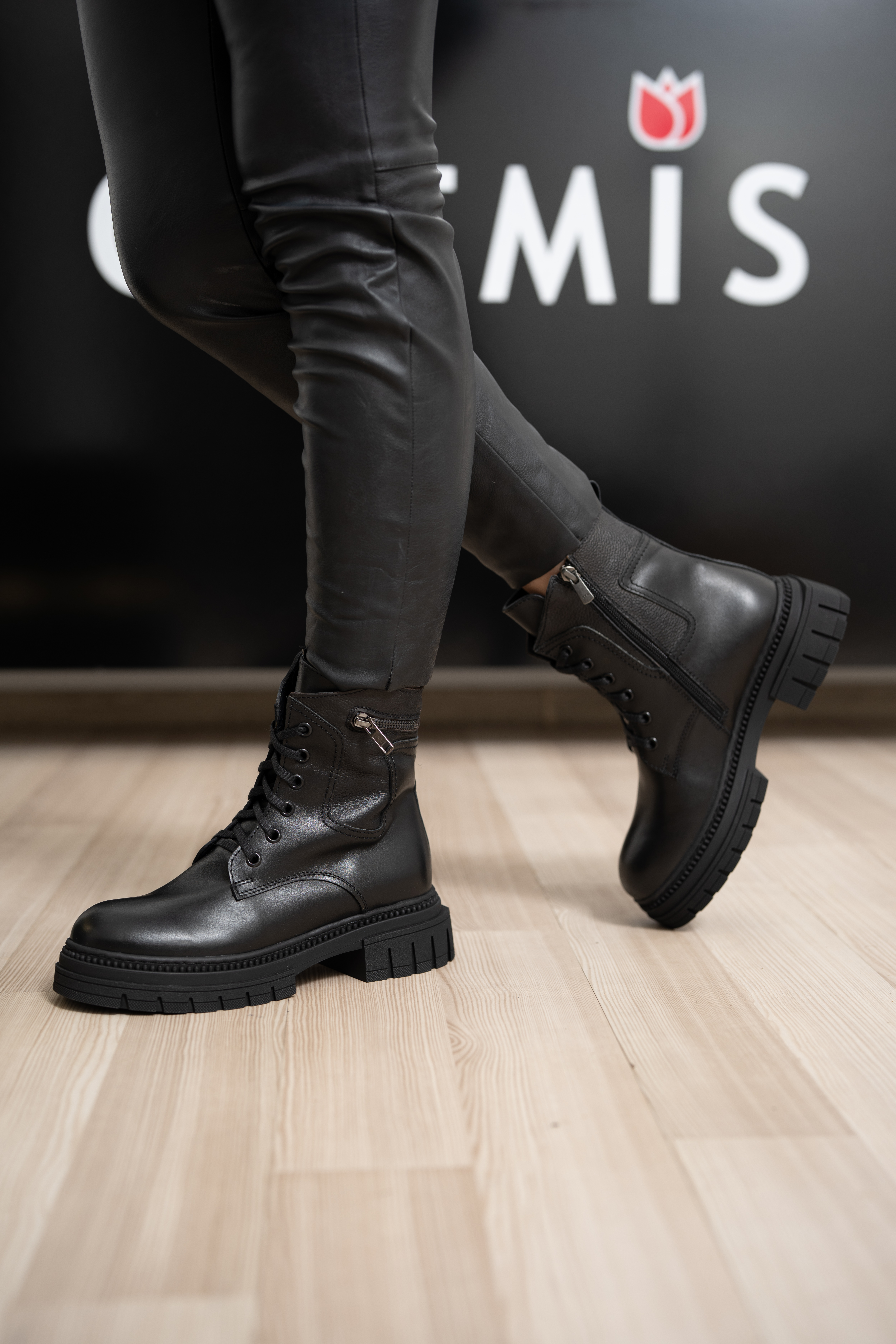 Ghete dama, Glemis, piele naturala - Cod: AS-2404, Culoare: Negru Box, Marime: 38 (24.8 cm)