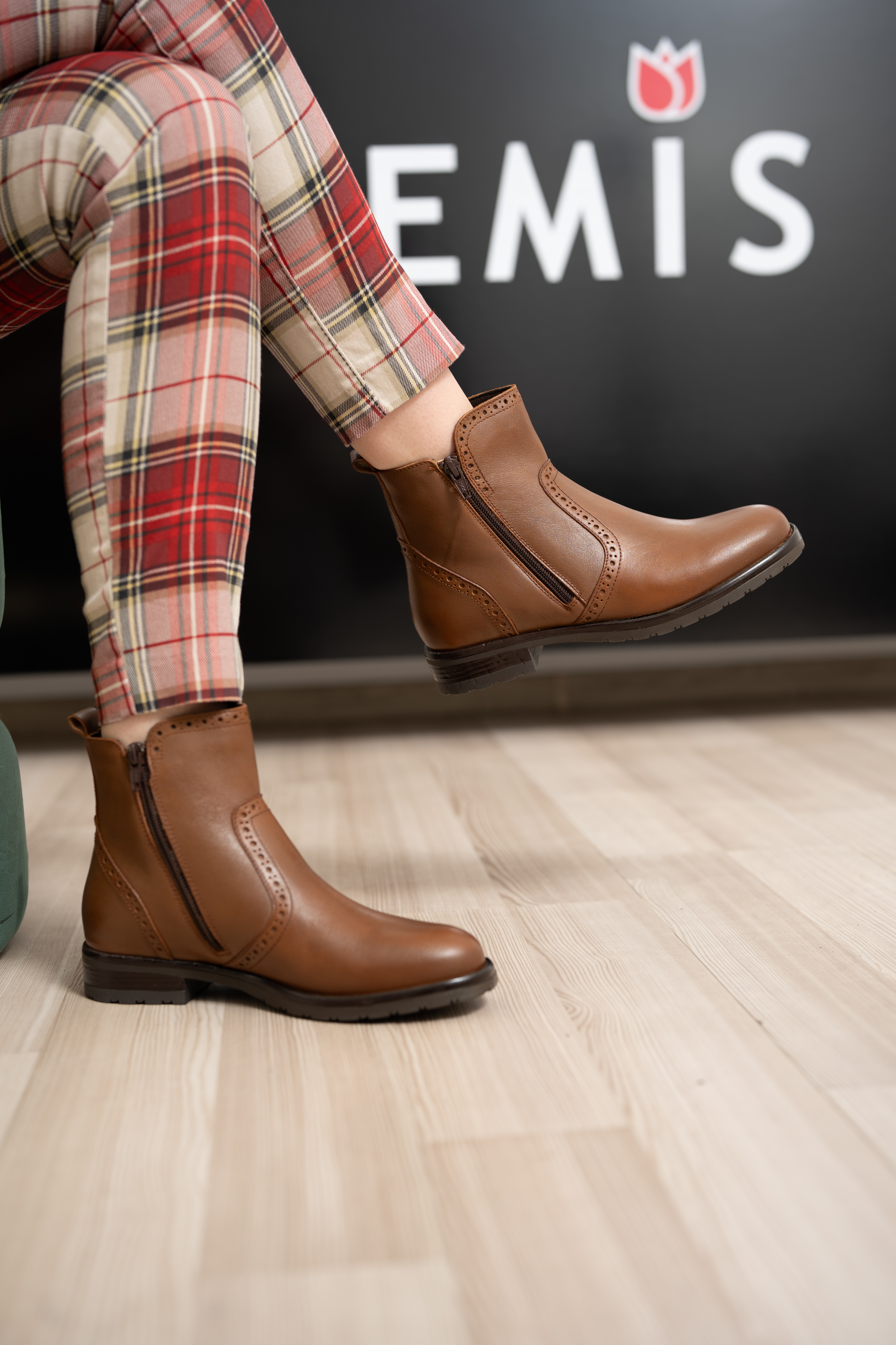 Ghete dama, Glemis, piele naturala - Cod: AS-2442, Culoare: Maro Box, Marime: 38 (25.2 cm)