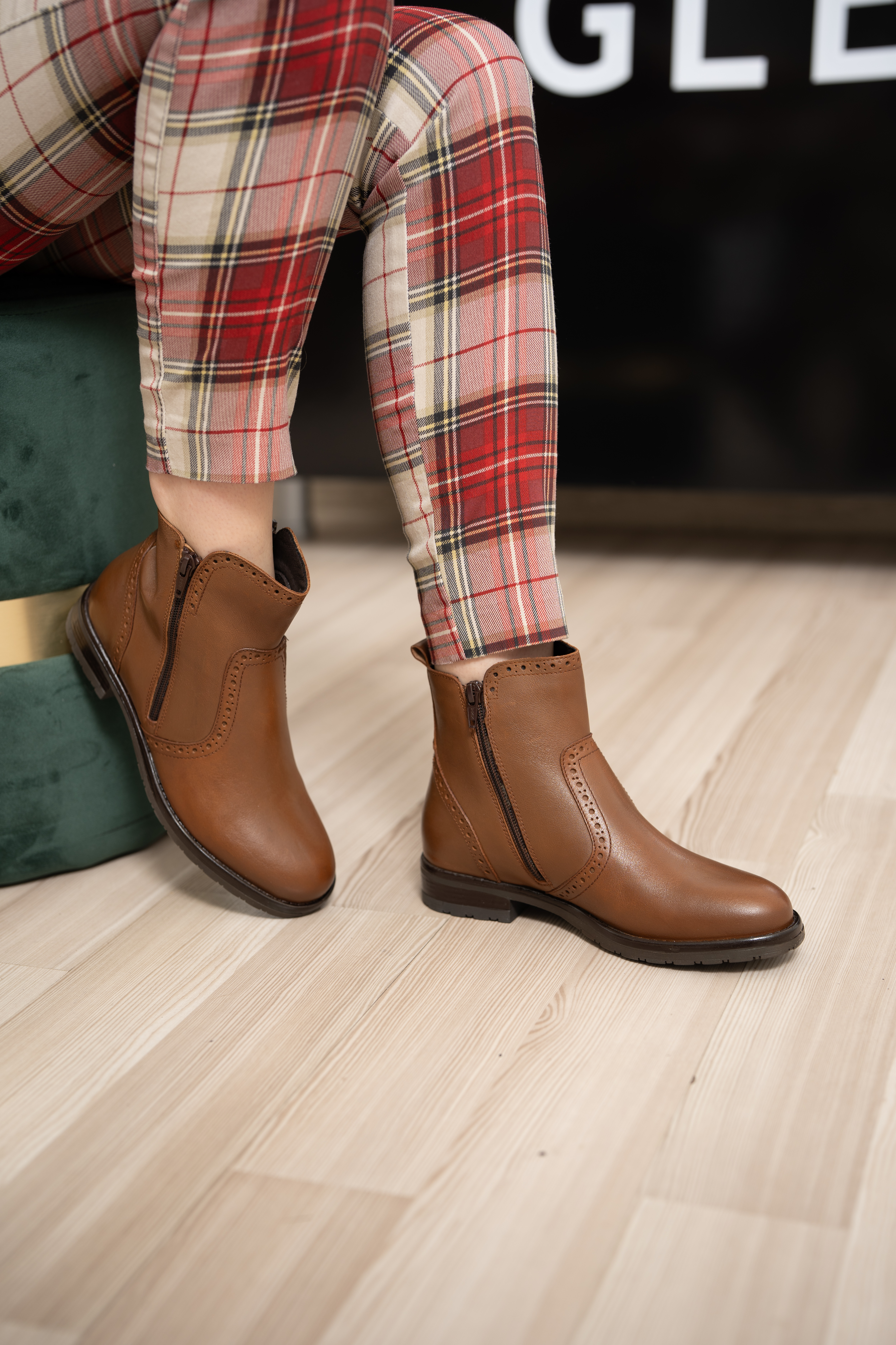 Ghete dama, Glemis, piele naturala - Cod: AS-2442, Culoare: Maro Box, Marime: 38 (25.2 cm)