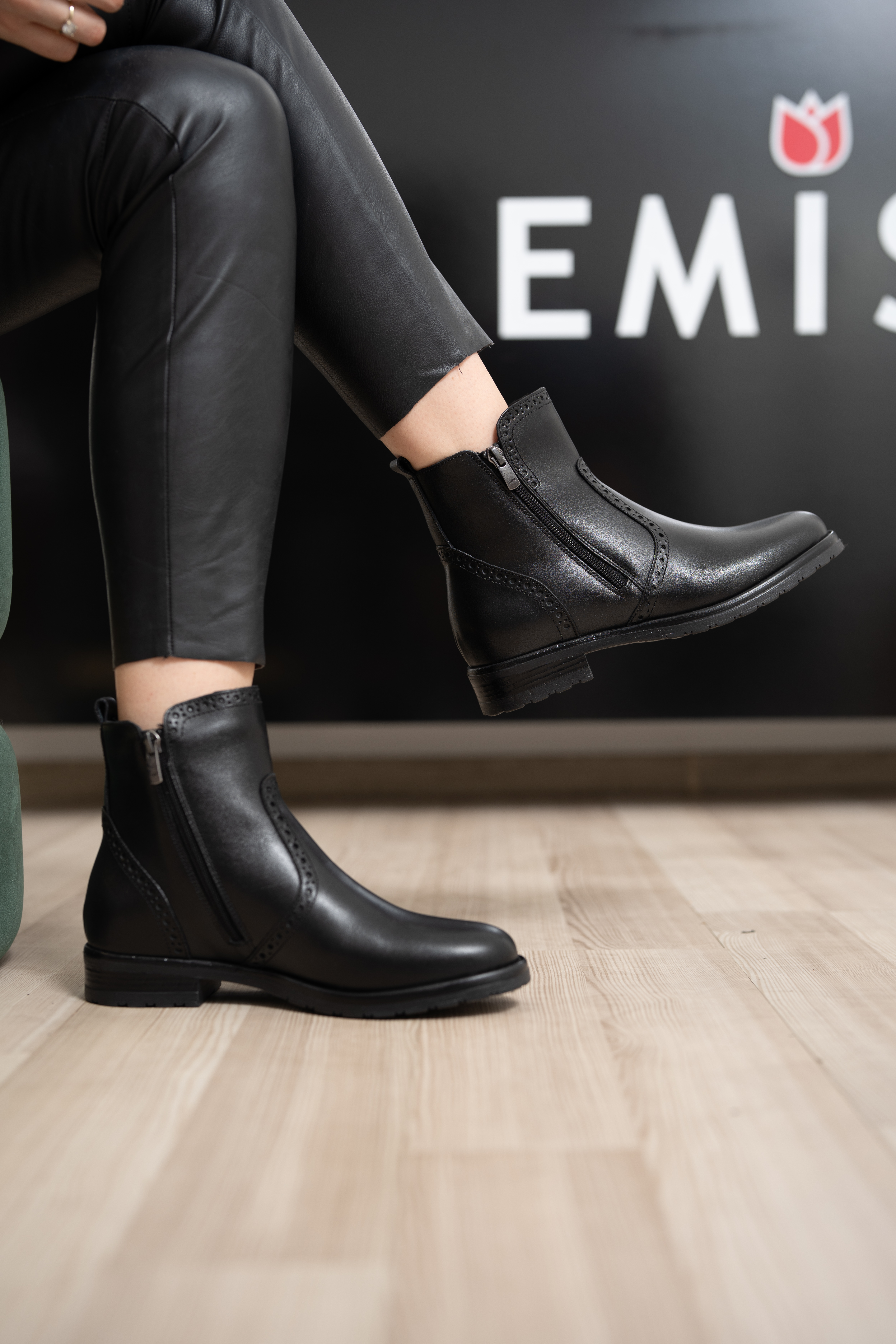 Ghete dama, Glemis, piele naturala - Cod: AS-2442, Culoare: Negru Box, Marime: 39 (26 cm)