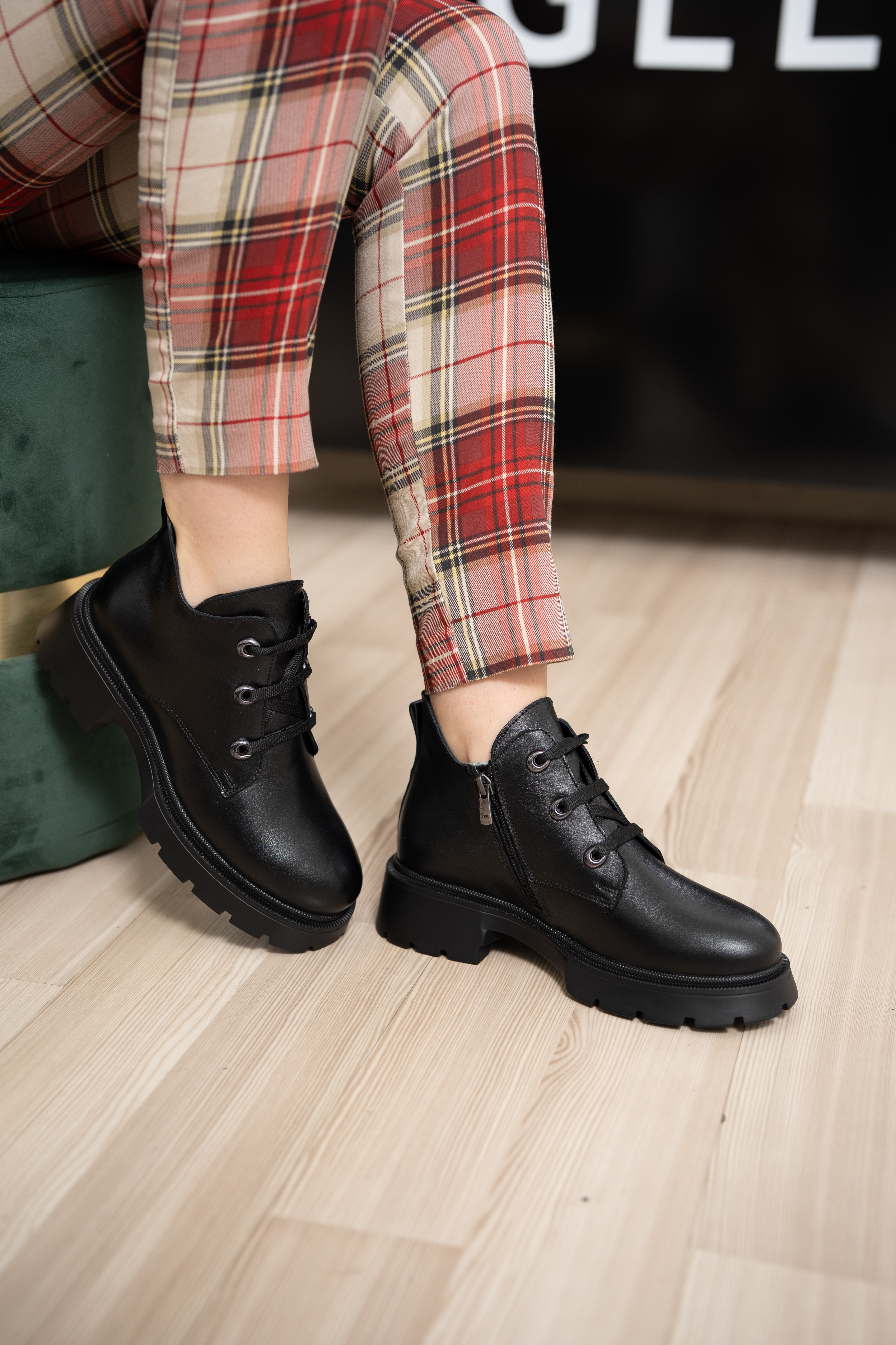 Ghete dama calapod lat, Glemis, piele naturala - Cod: AS-2462, Culoare: Negru Box, Marime: 38 (25.2 cm)