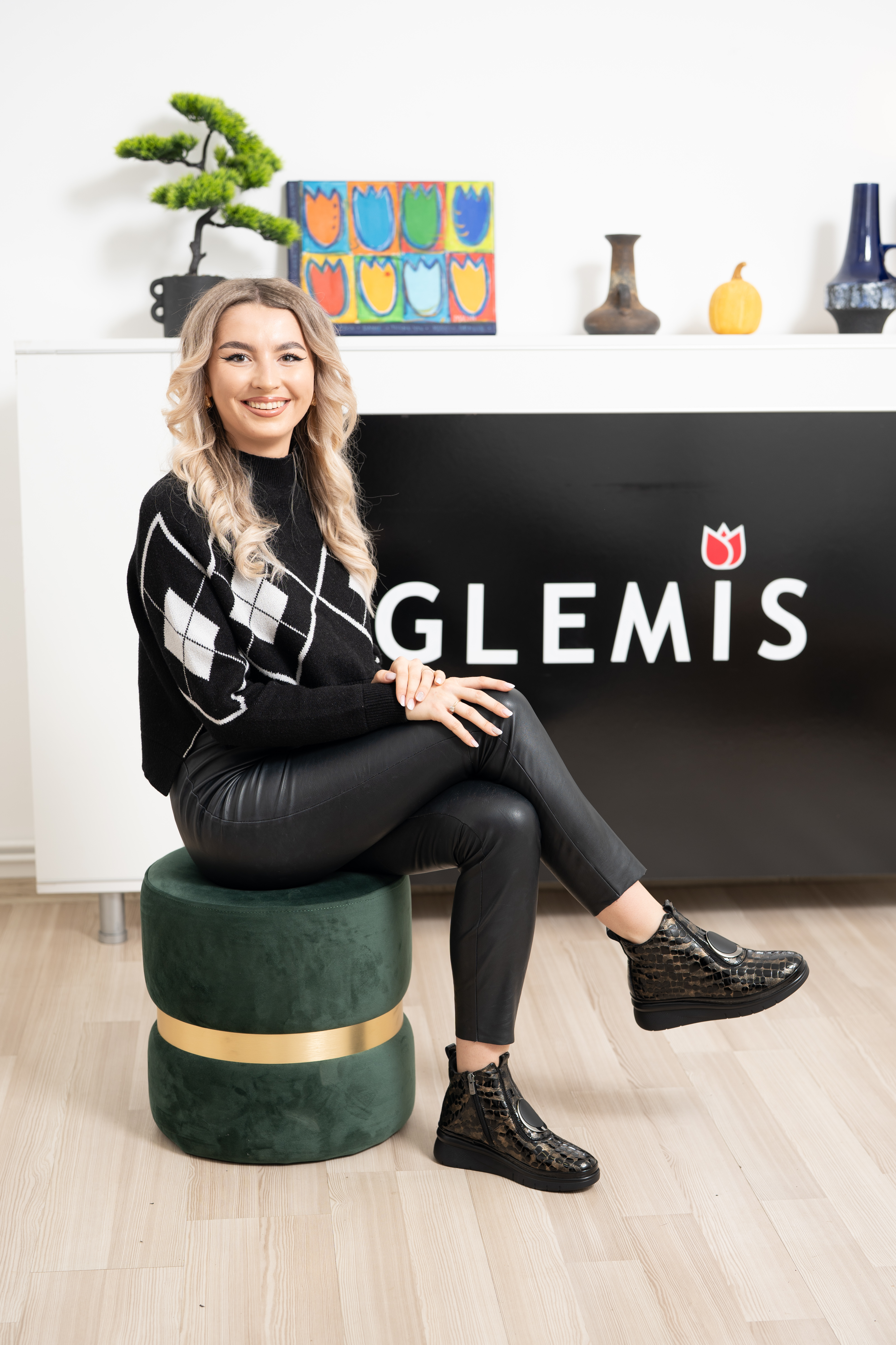 Ghete dama, Glemis, piele naturala - Cod: AS-2508, Culoare: Negru Auriu Lac, Marime: 40 (26.2 cm)