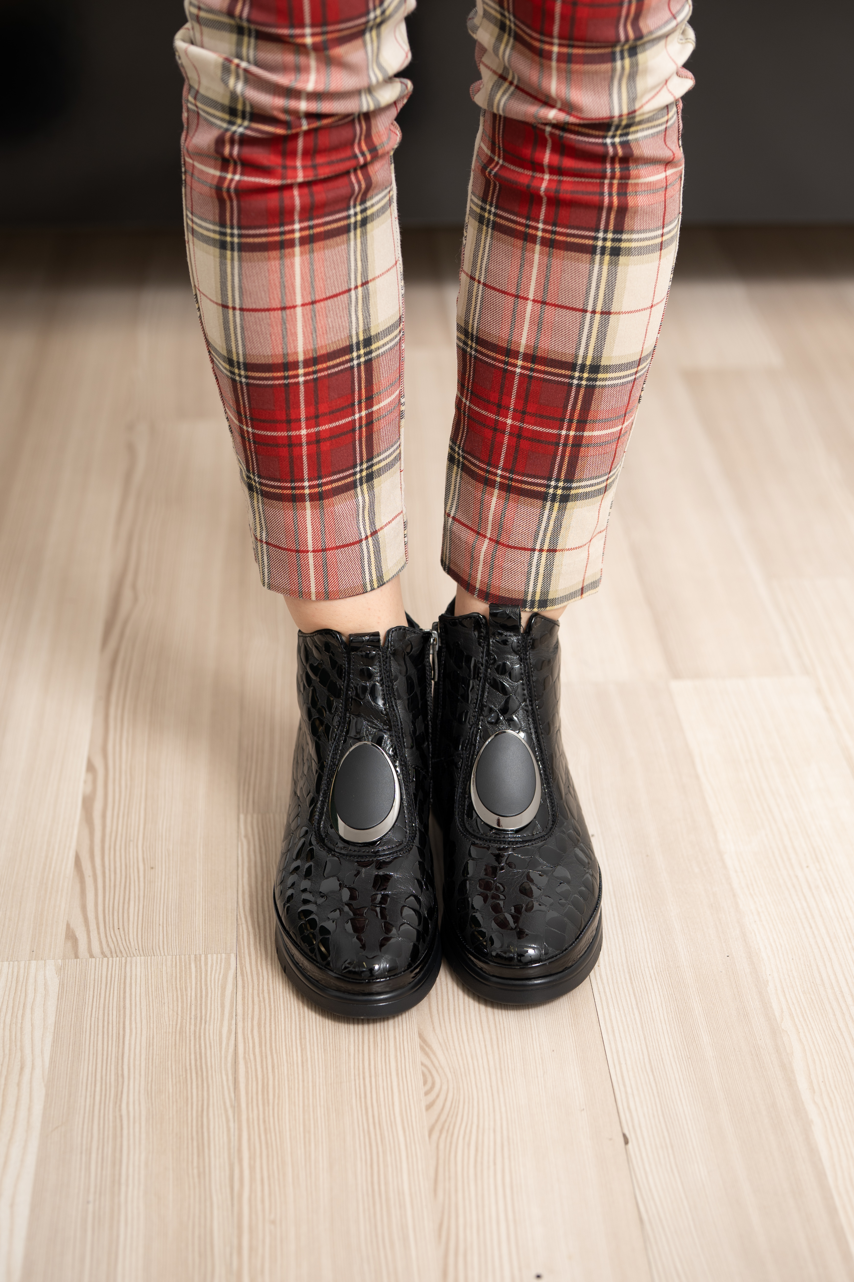 Ghete dama, Glemis, piele naturala - Cod: AS-2508, Culoare: Negru Box Lac, Marime: 38 (24.8 cm)