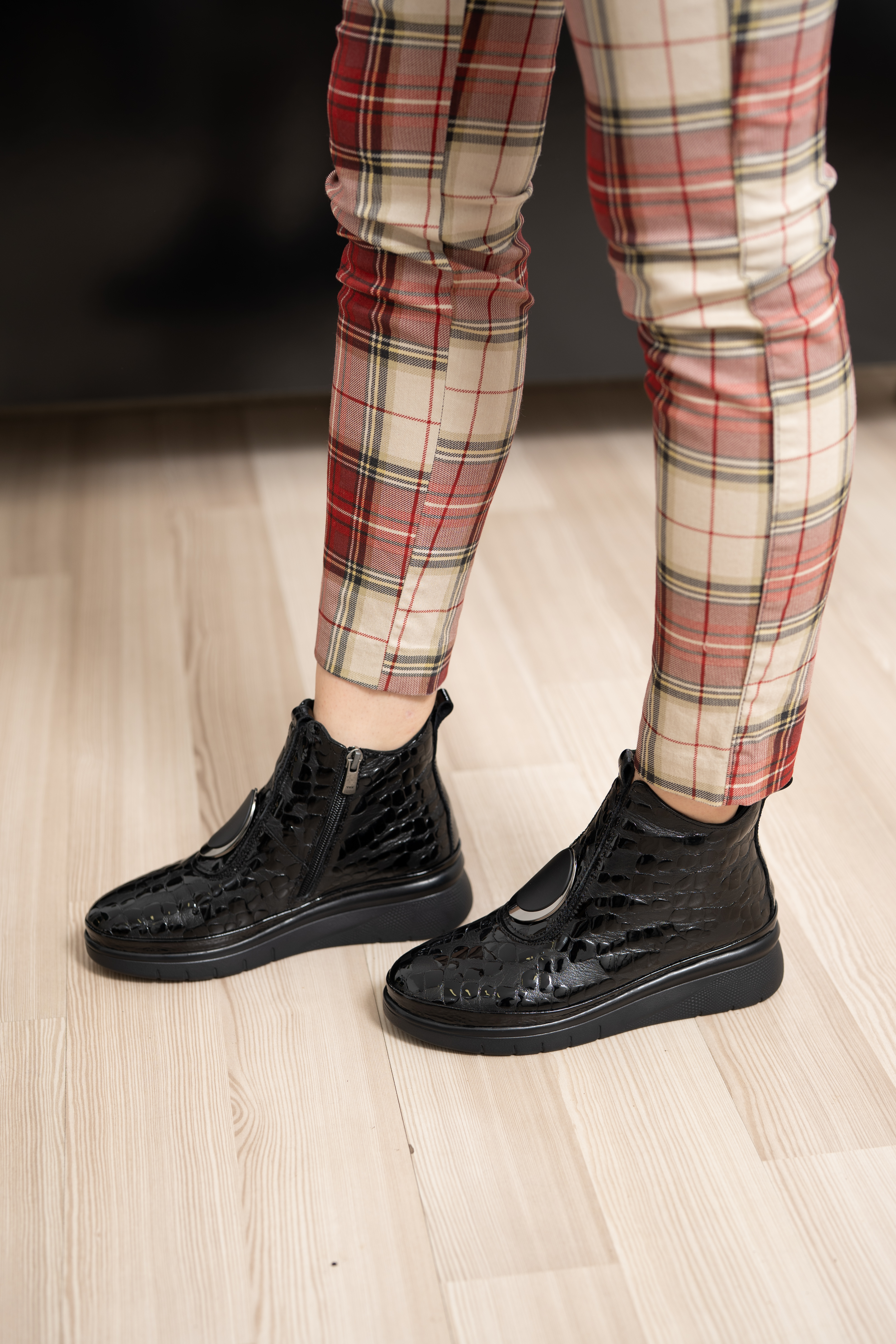 Ghete dama, Glemis, piele naturala - Cod: AS-2508, Culoare: Negru Box Lac, Marime: 38 (24.8 cm)