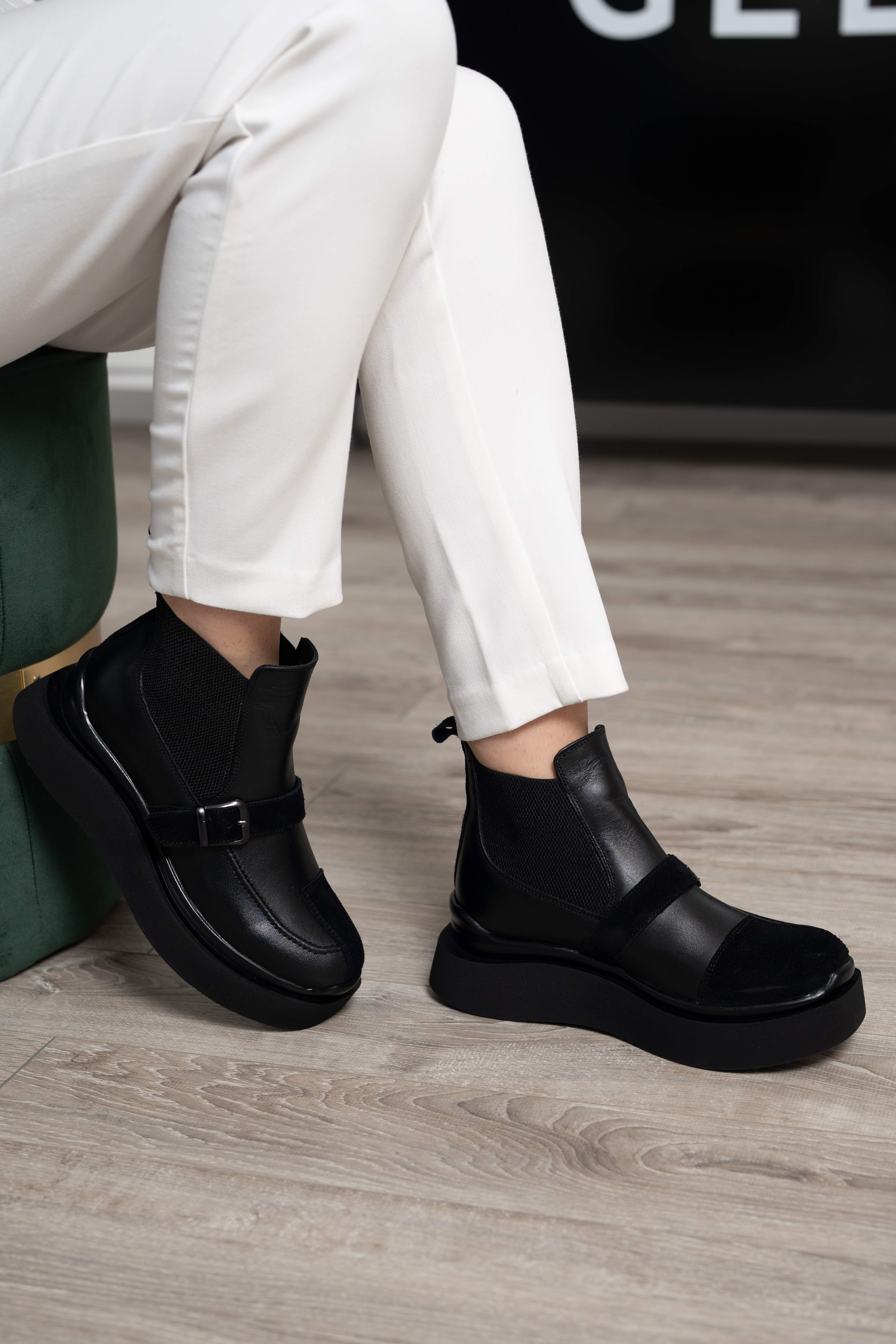 Ghete dama, Glemis, piele naturala - Cod: AS-2525-21, Culoare: Negru Box Velur, Marime: 38 (24.9 cm)