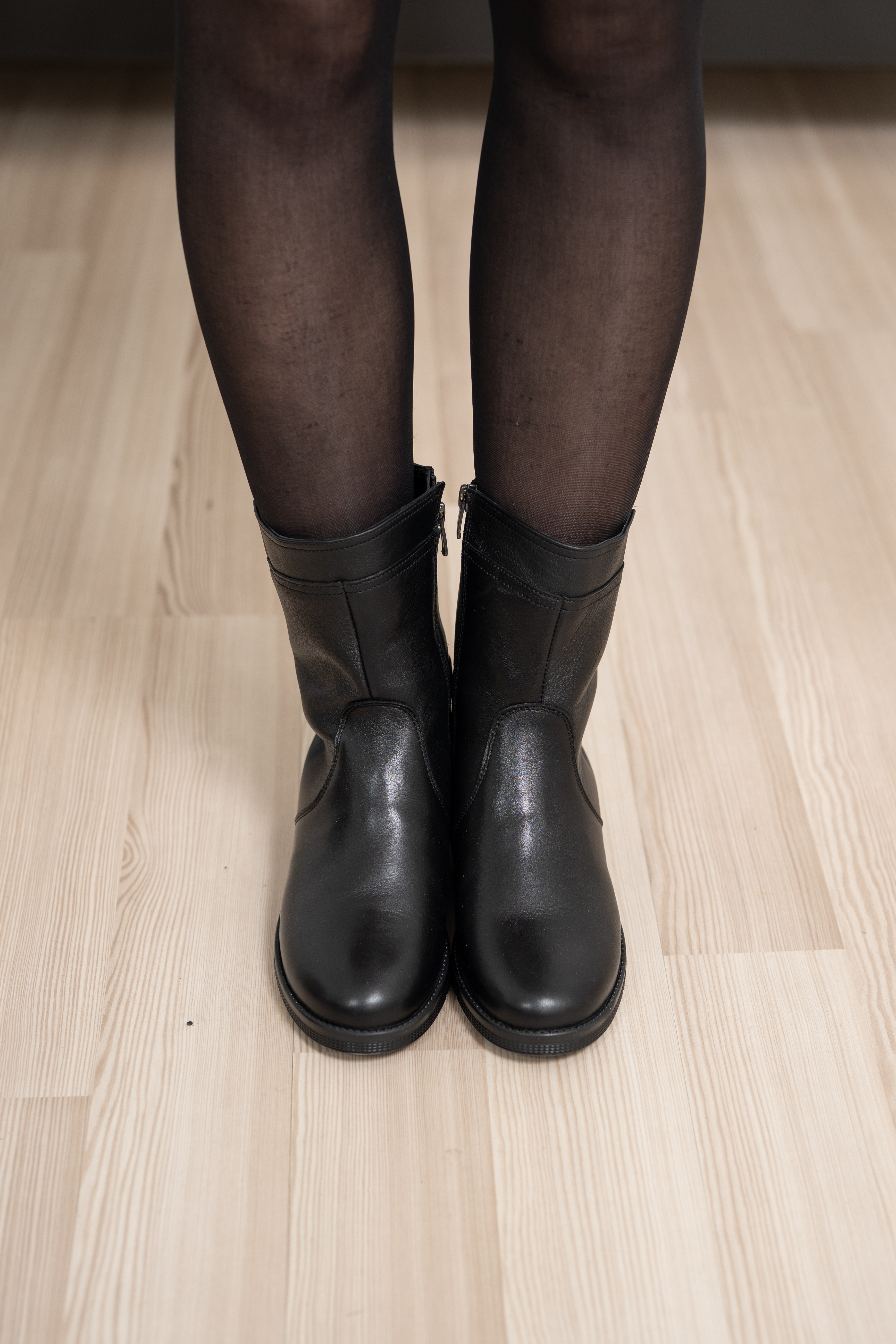 Ghete dama confort calapod lat, Glemis, piele naturala - Cod: AS-934, Culoare: Negru Box, Marime: 38 (24.4 cm)