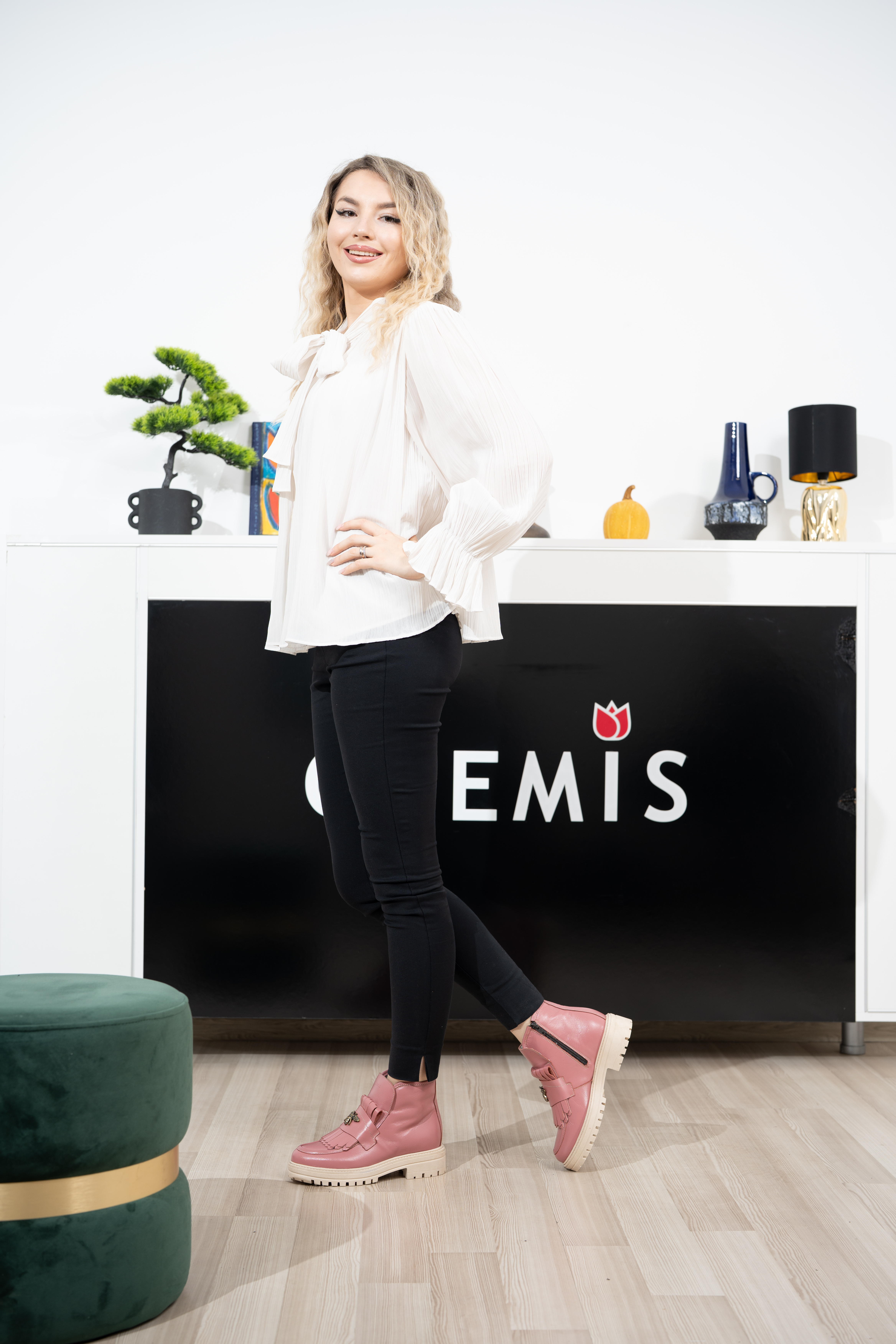 Ghete dama calapod normal, Glemis, piele naturala - Model: Stupina, Culoare: Roz Box, Marime: 38 (25 cm)