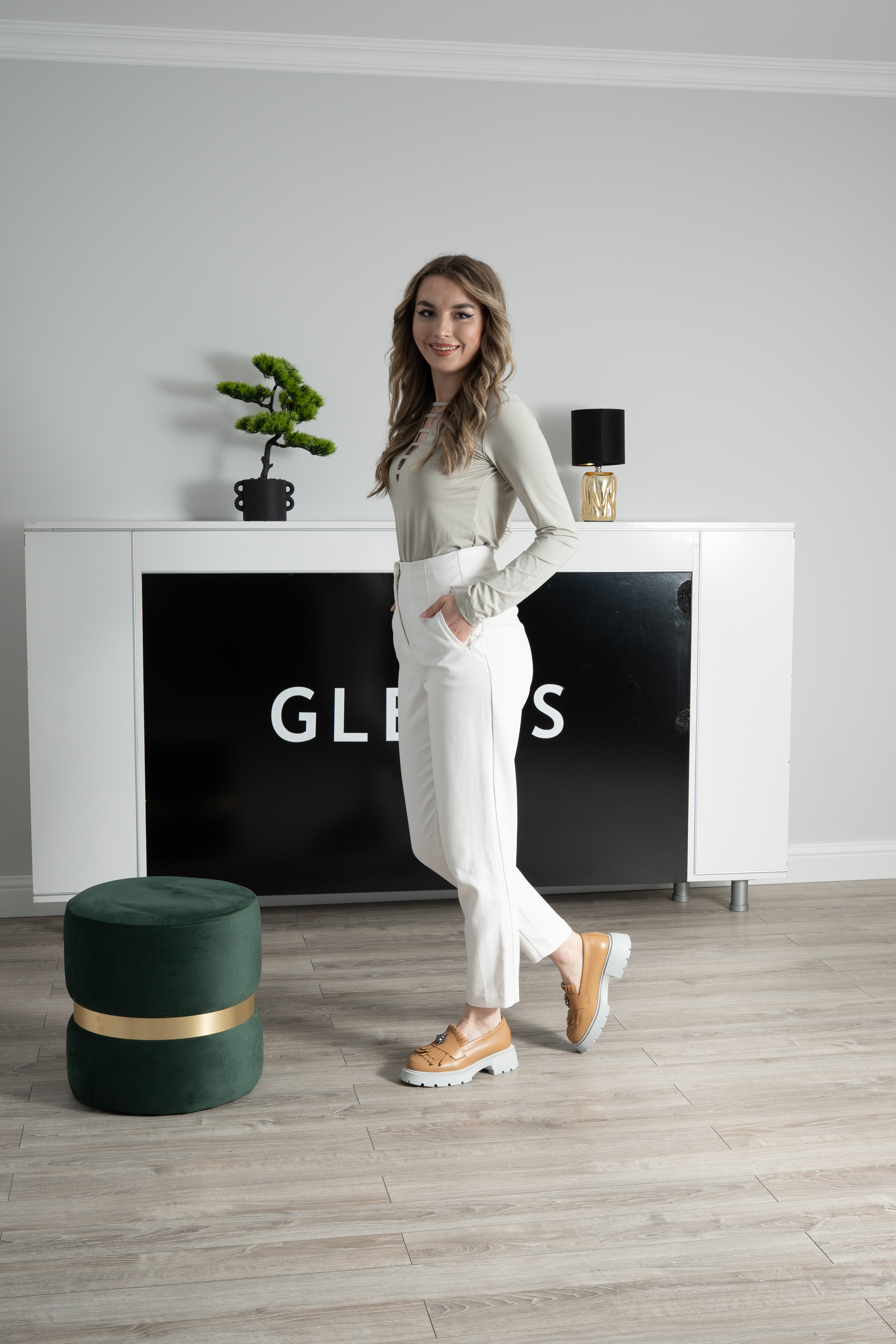 Mocasini dama, Glemis, piele naturala - Cod: 655, Culoare: Maro, Talpa: Alba, Marime: 38