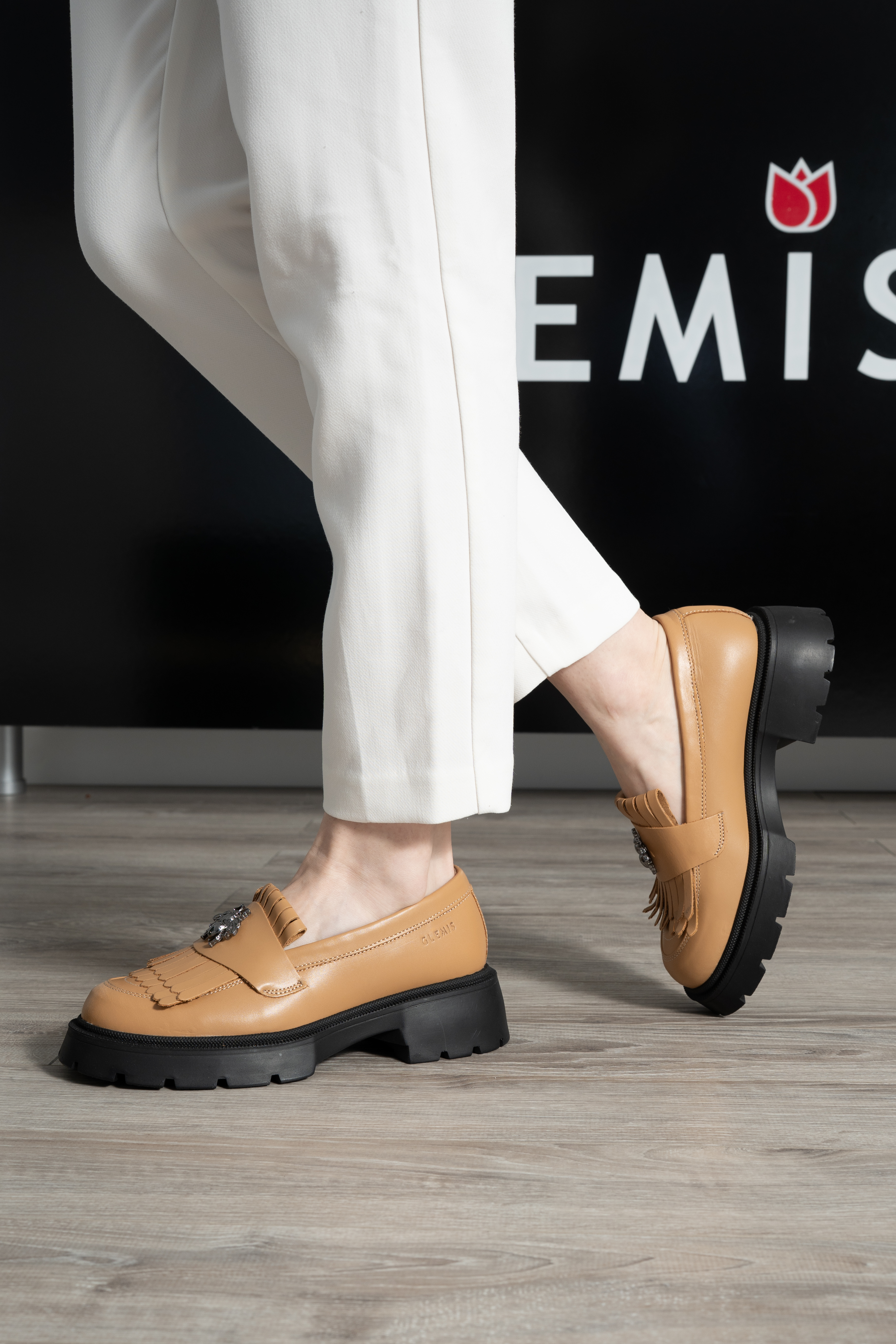 Mocasini dama, Glemis, piele naturala - Cod: 655, Culoare: Maro, Talpa: Neagra, Marime: 38