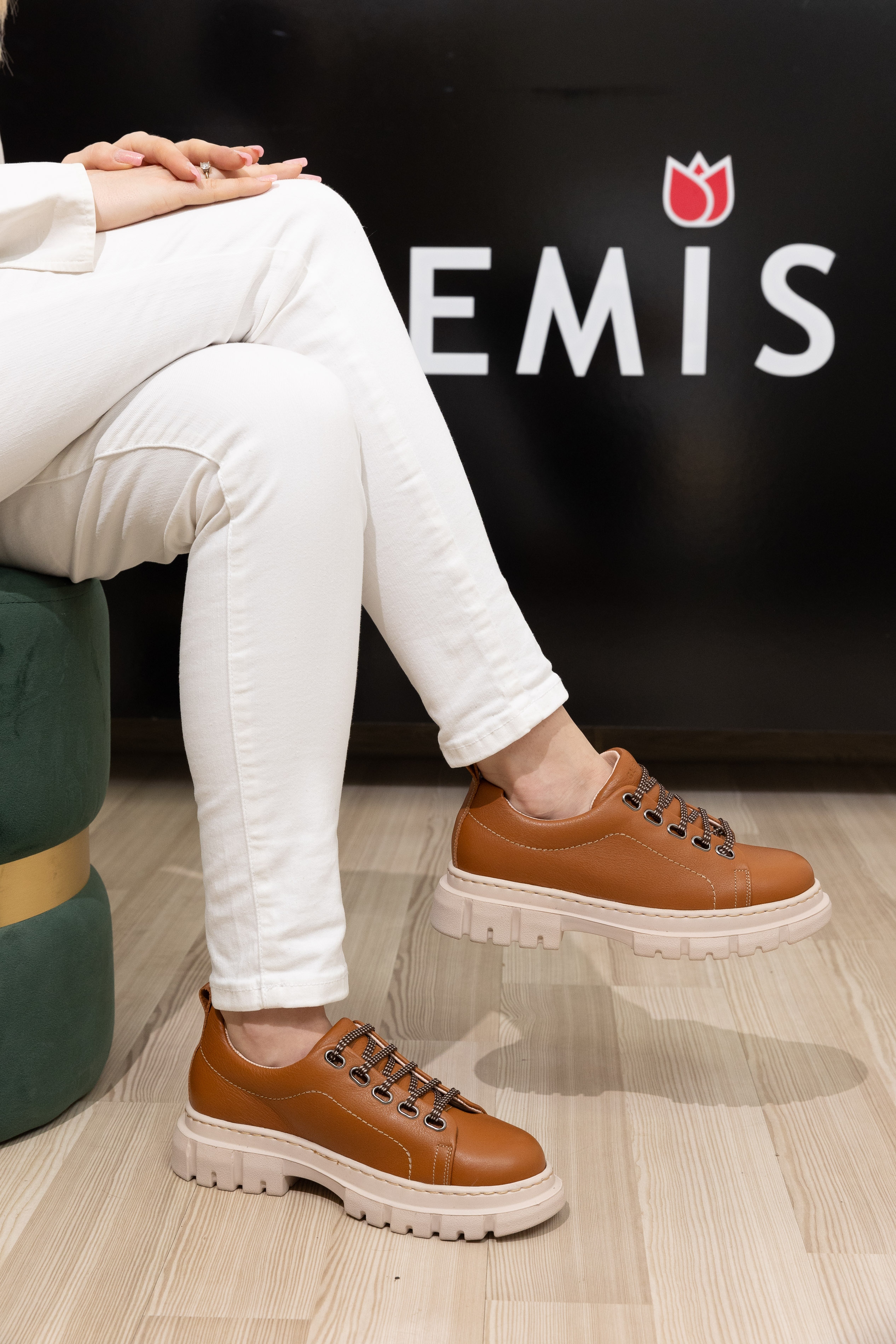 Pantofi dama calapod lat, Glemis, piele naturala - Cod: 665, Culoare: Maro Bizon, Marime: 38 (24.8 cm)