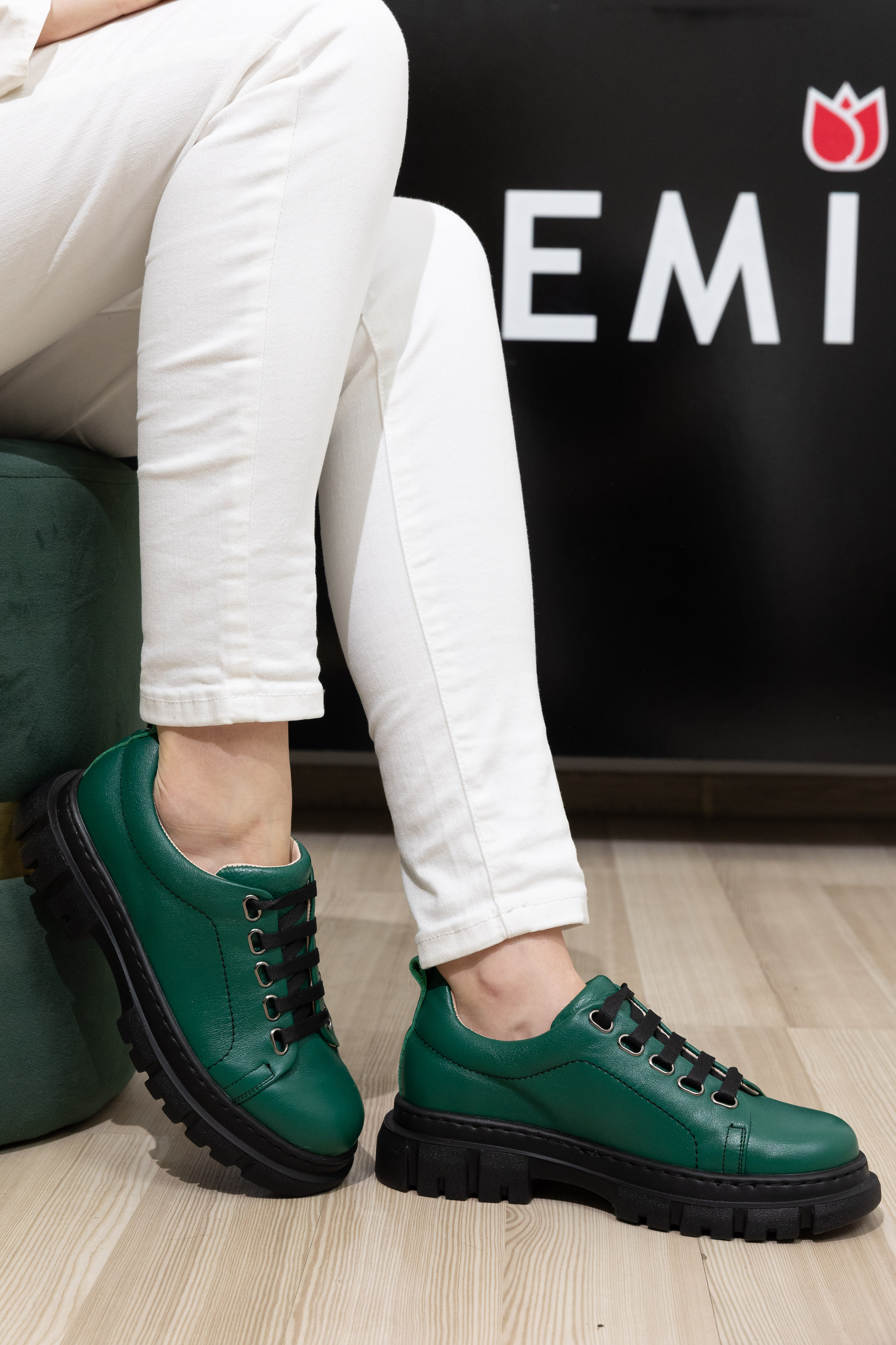 Pantofi dama calapod lat, Glemis, piele naturala - Cod: 665, Culoare: Verde Bizon, Marime: 38 (24.8 cm)