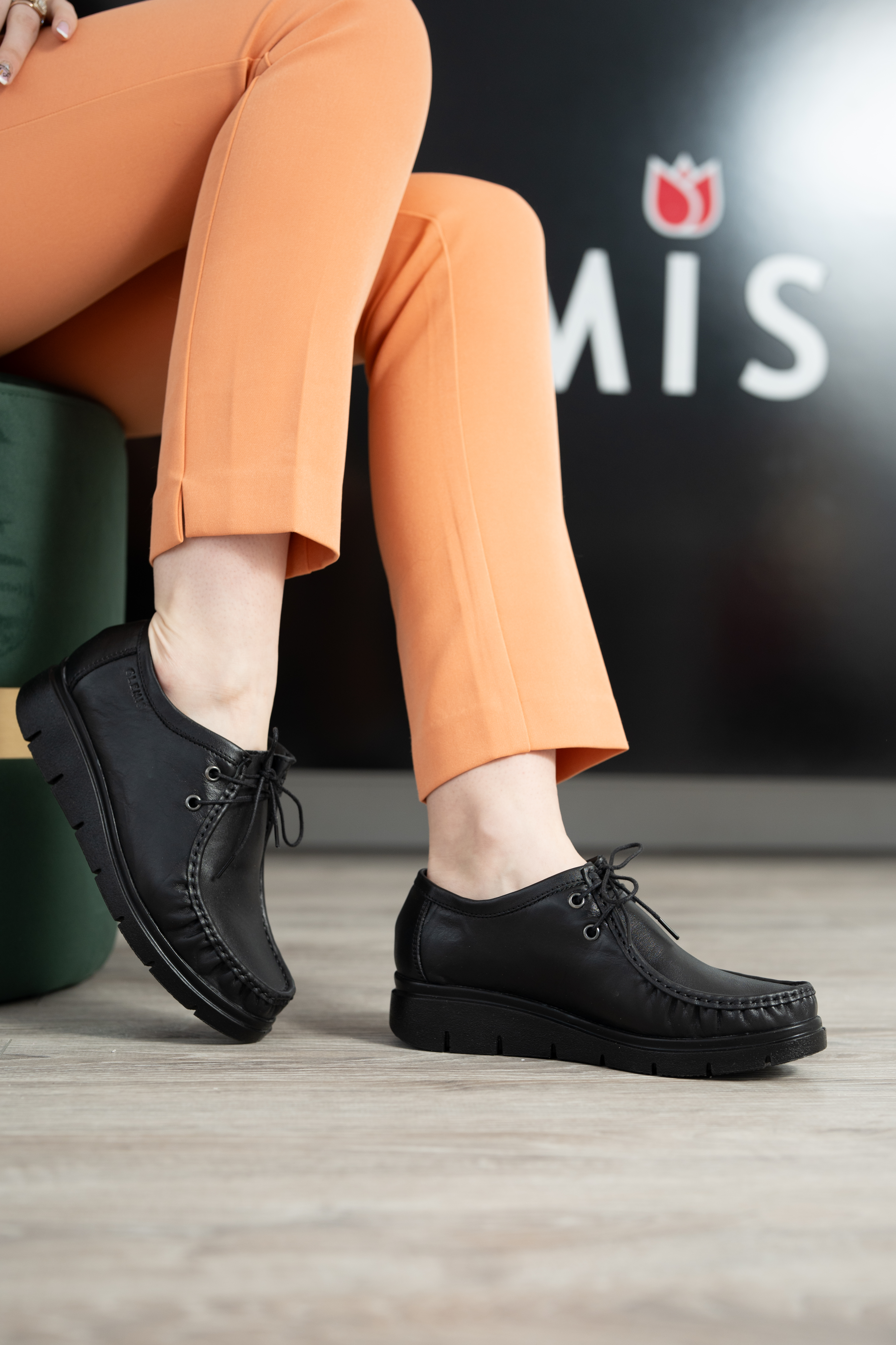 Pantofi dama, Glemis, piele naturala - Cod: 710, Culoare: Negru, Marime: 38