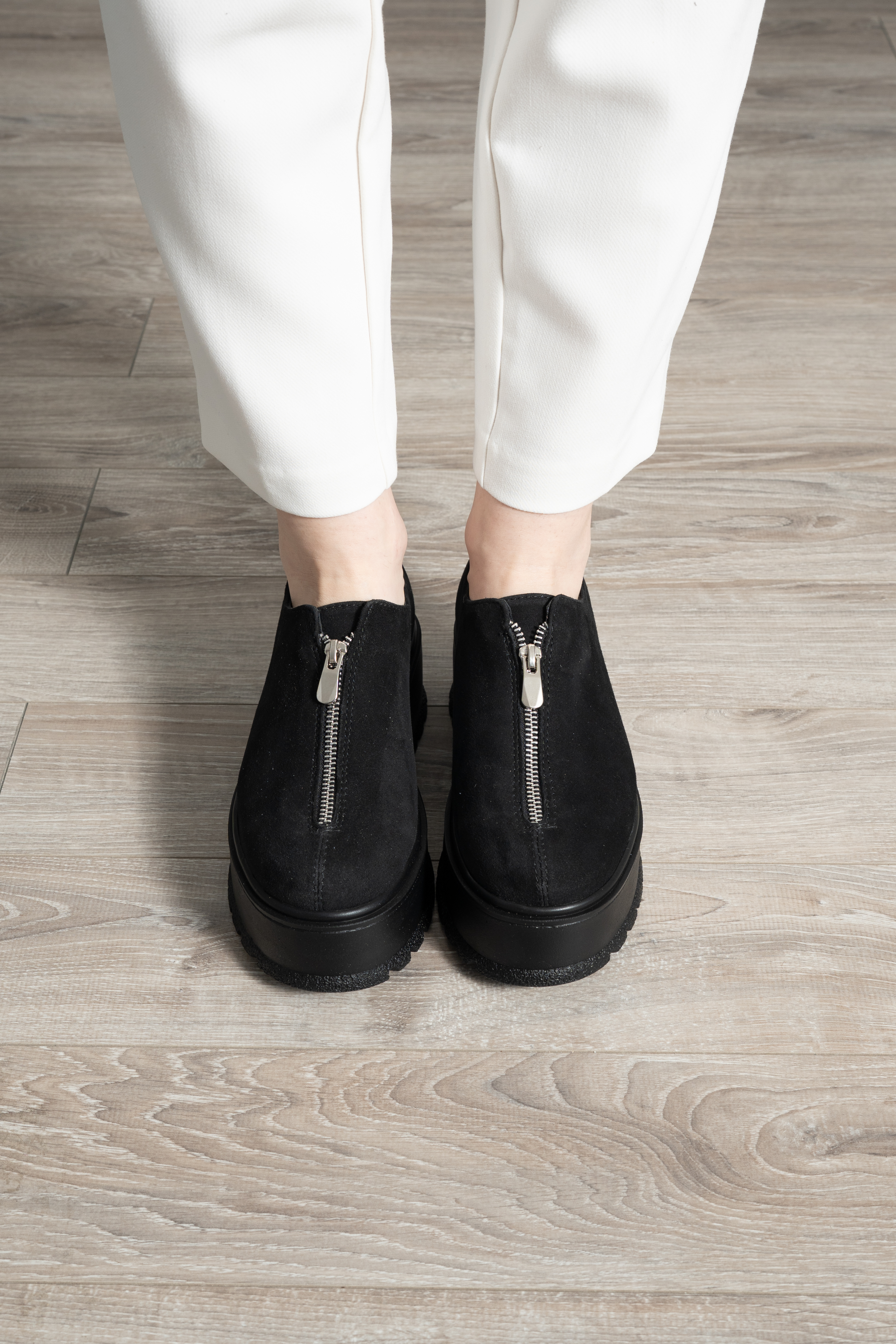 Pantofi casual dama, Glemis, piele naturala intoarsa - Model: IB-2275, Culoare: Negru velur, Marime: 38 (24.5 cm)