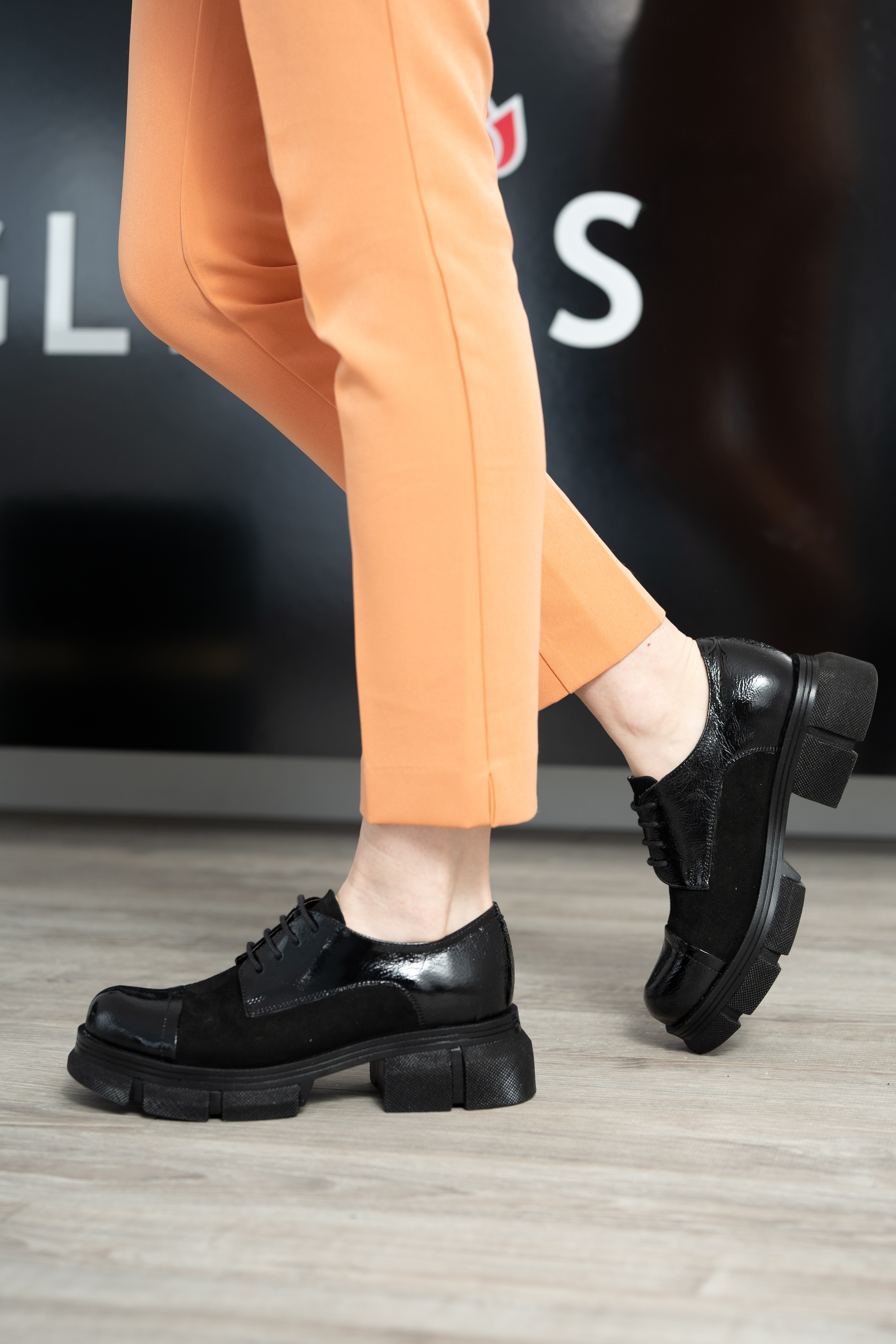 Pantofi casual dama, Glemis, piele naturala - Model: IB-2410, Culoare: Negru, Marime: 38 (25 cm)