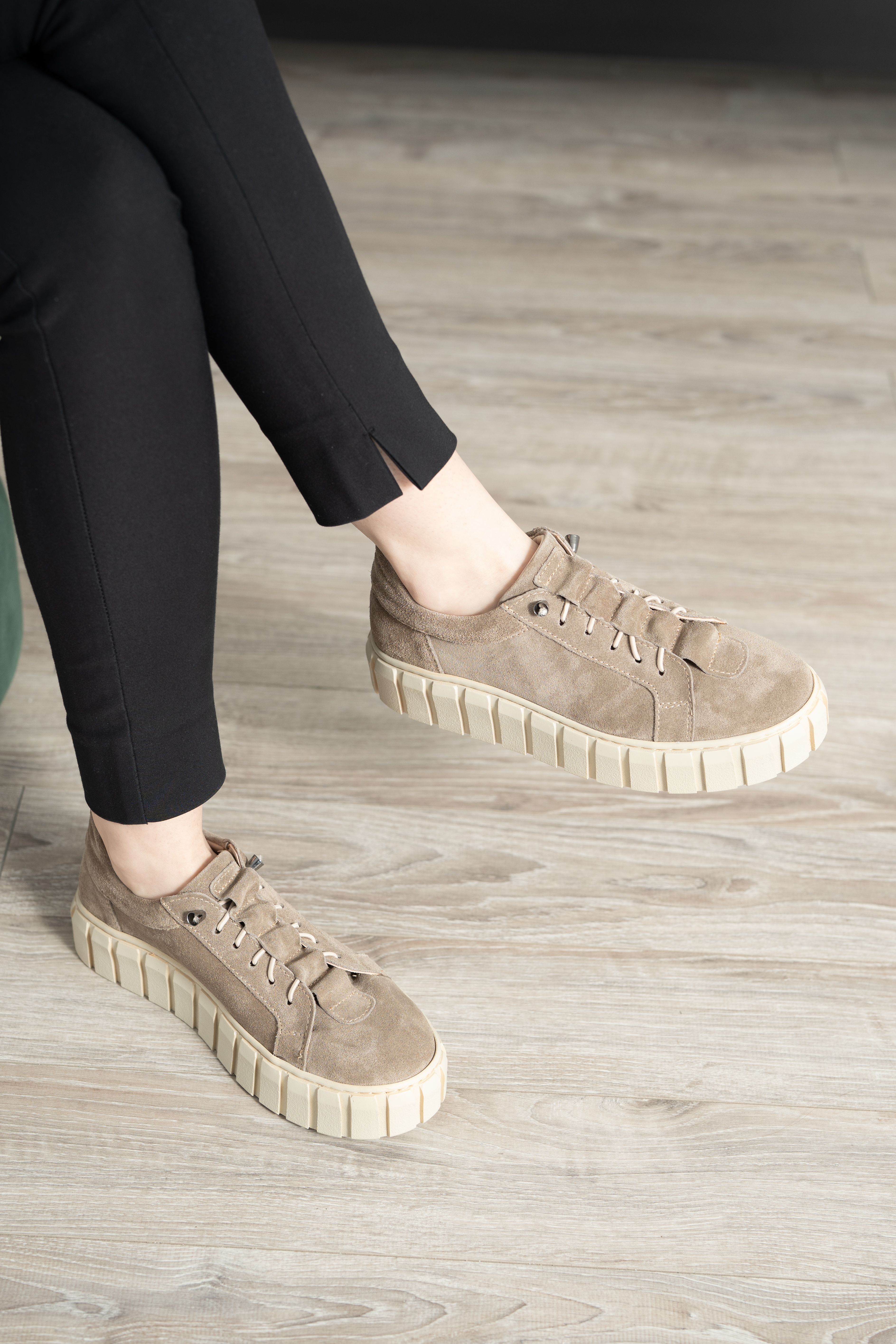 Pantofi dama calapod lat, Glemis, piele naturala - Cod: IB-2515, Culoare: Bej Velur, Marime: 38 (25 cm)