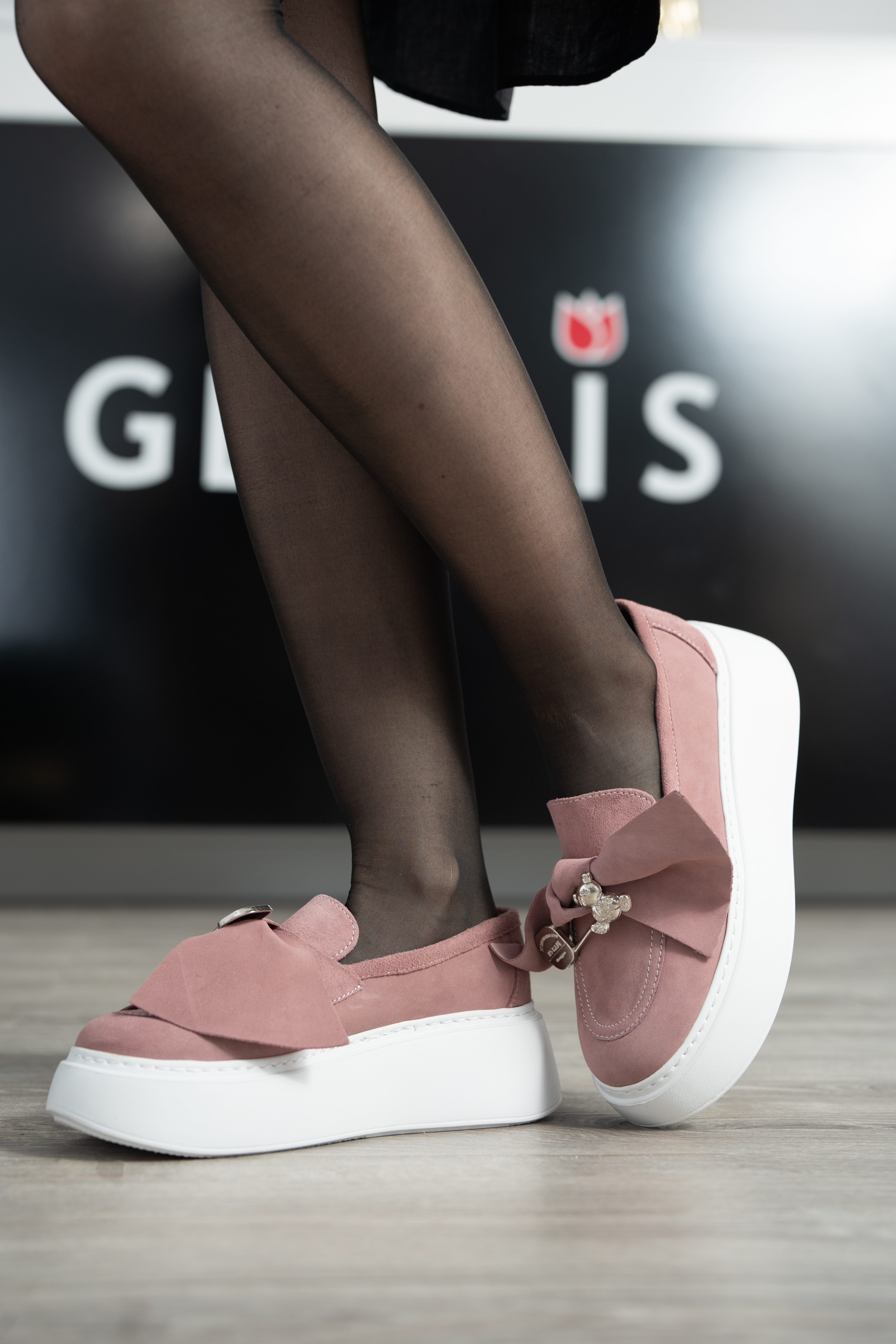 Pantofi casual dama, Glemis, piele naturala intoarsa - Model: IB-2635, Culoare: Roz, Marime: 38 (25 cm)