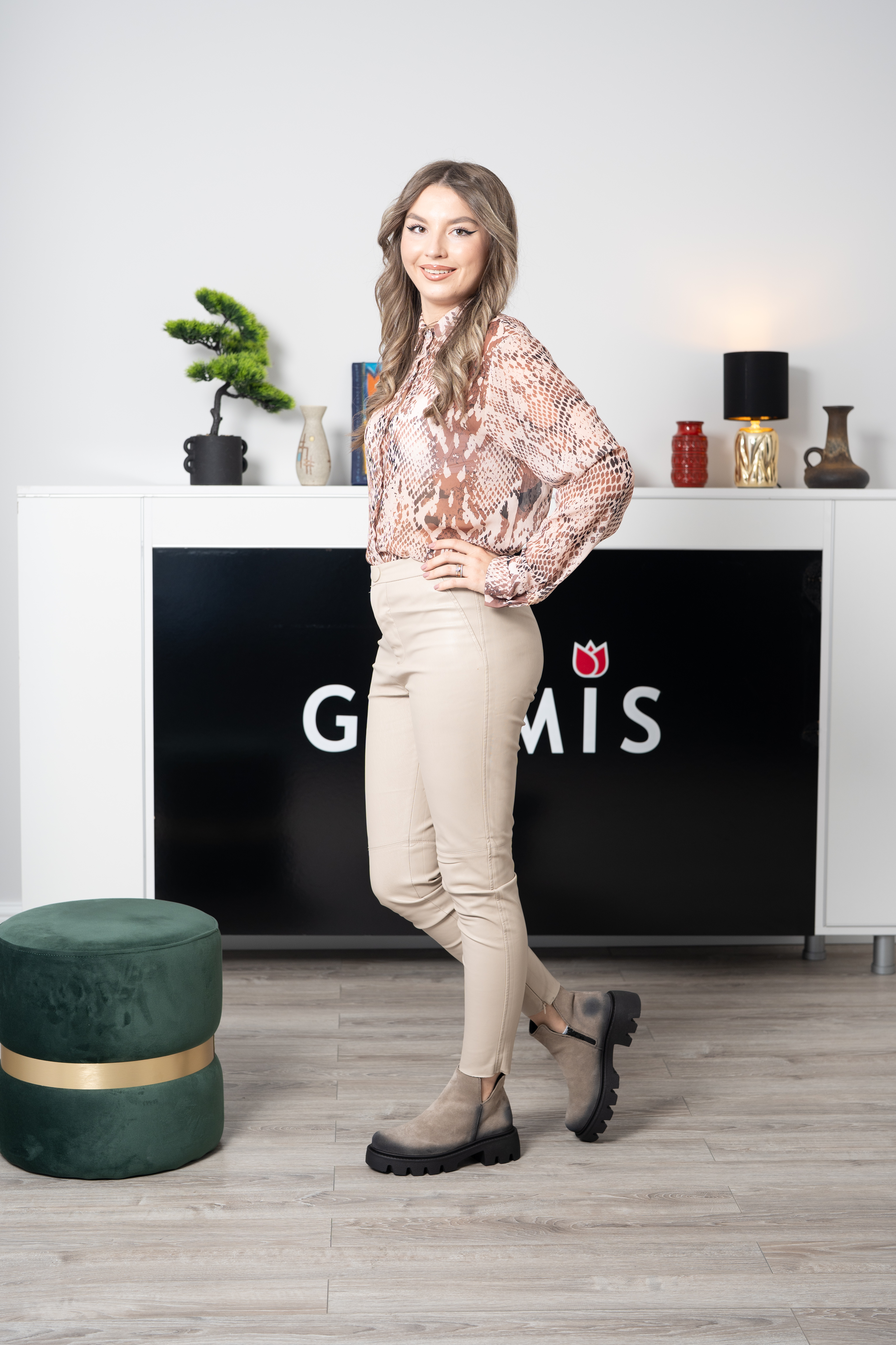 Ghete dama smart office, Glemis, piele naturala - Cod: IB-4000, Culoare: Bej, Marime: 38 (24.5 cm)