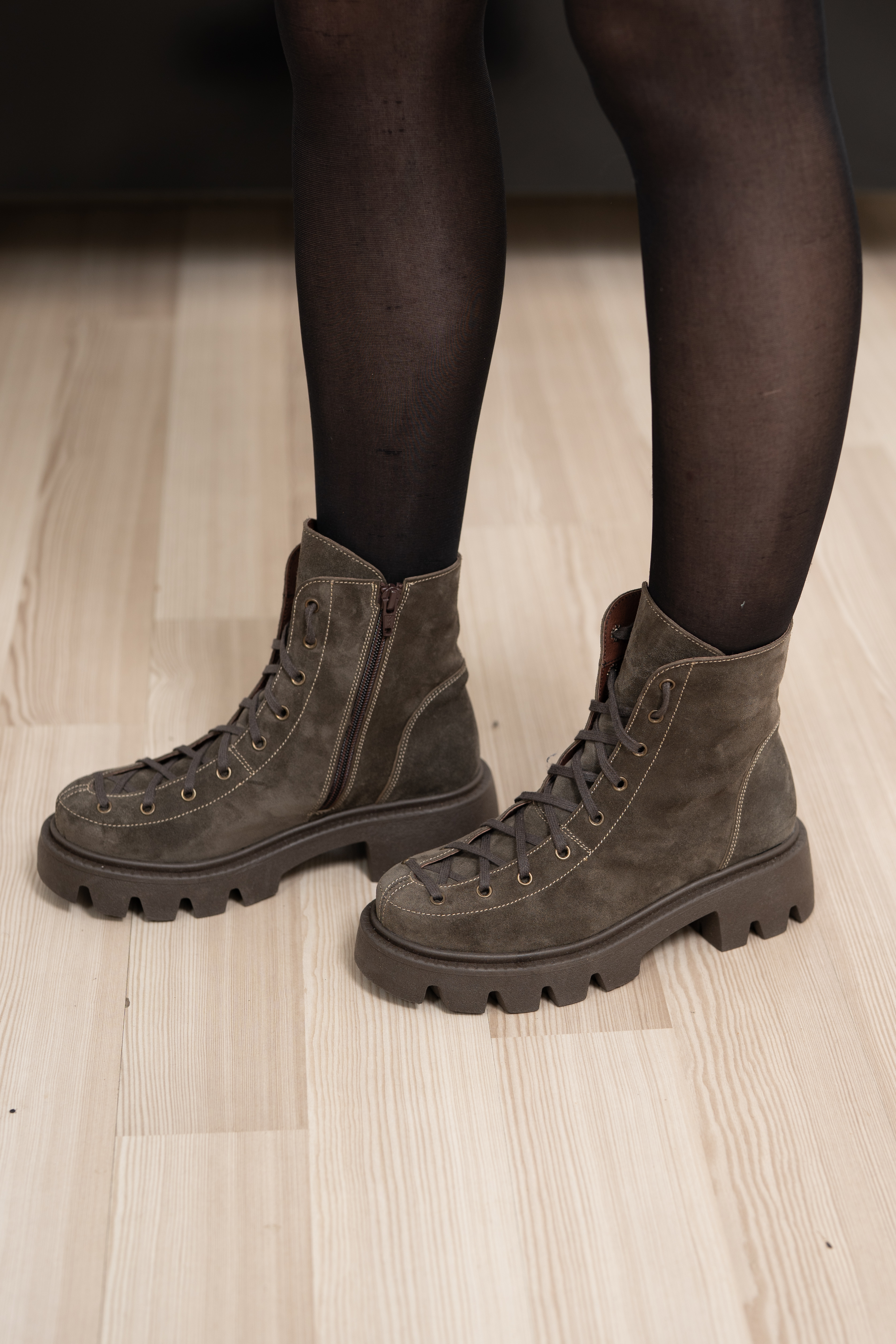 Ghete dama, Glemis, piele naturala - Cod: IB-4050, Culoare: Maro Velur, Marime: 38 (24.8 cm)