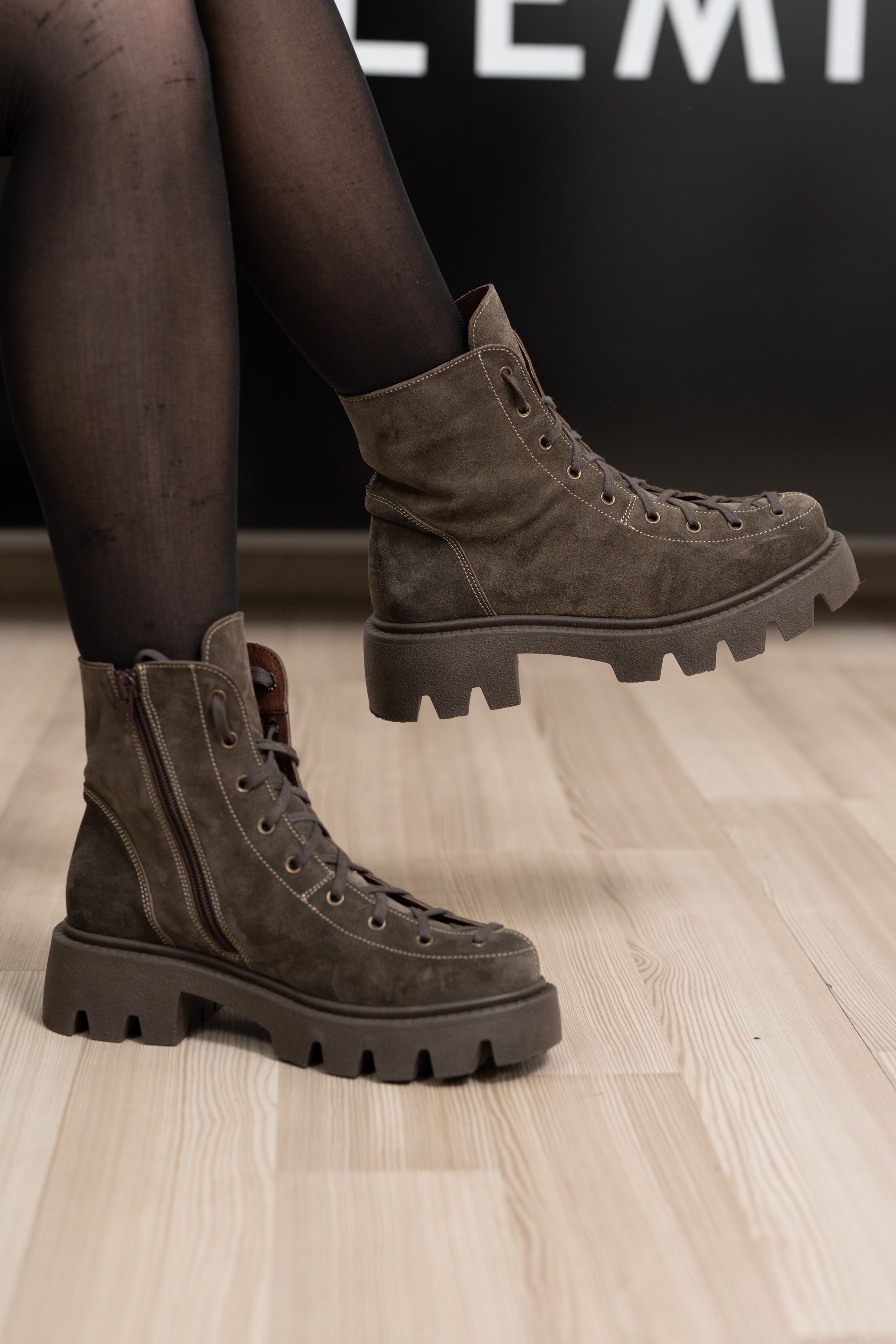 Ghete dama, Glemis, piele naturala - Cod: IB-4050, Culoare: Maro Velur, Marime: 38 (24.8 cm)