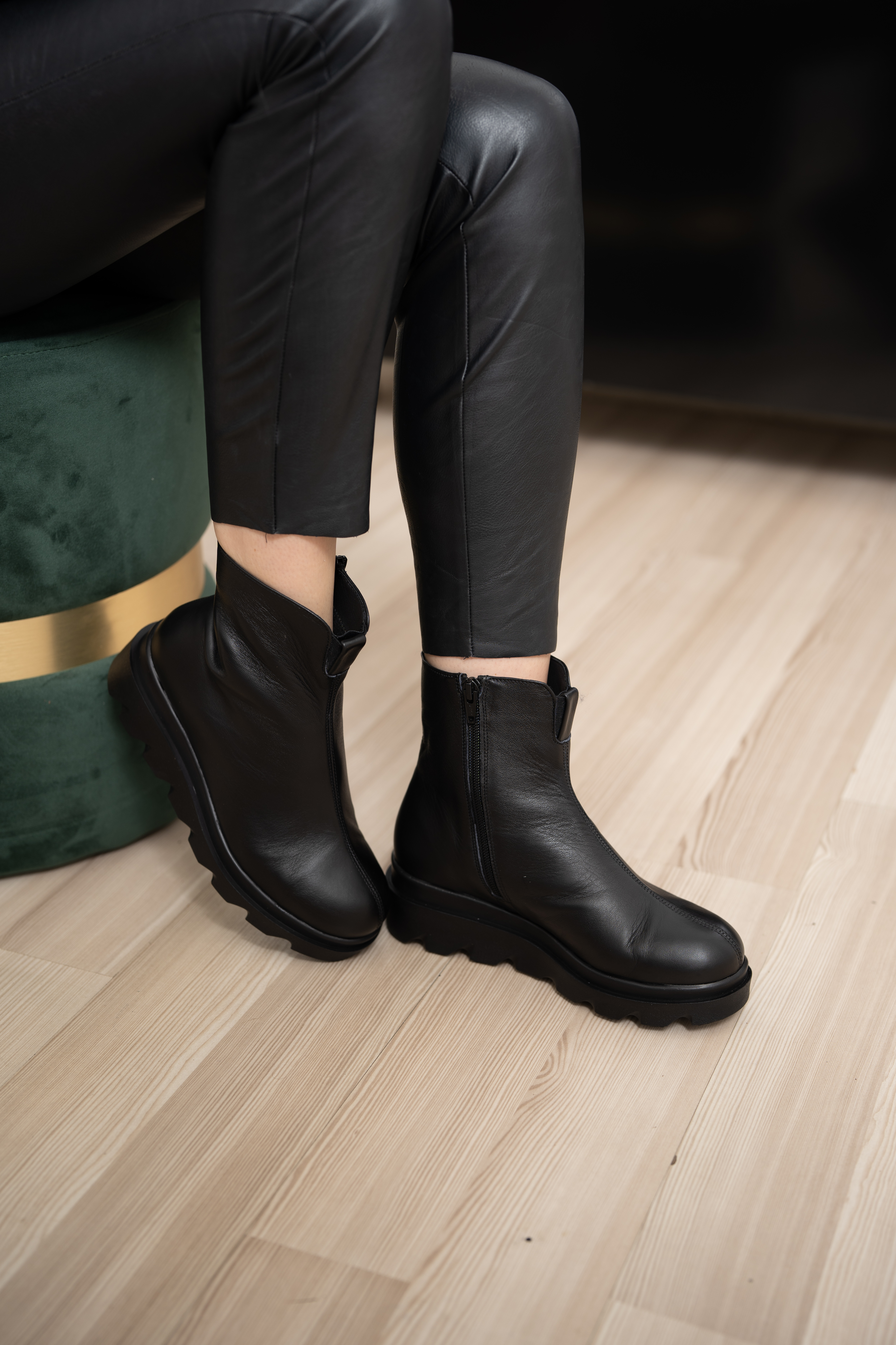 Ghete dama, Glemis, piele naturala - Cod: IB-4200, Culoare: Negru Box, Marime: 38 (25.1 cm)