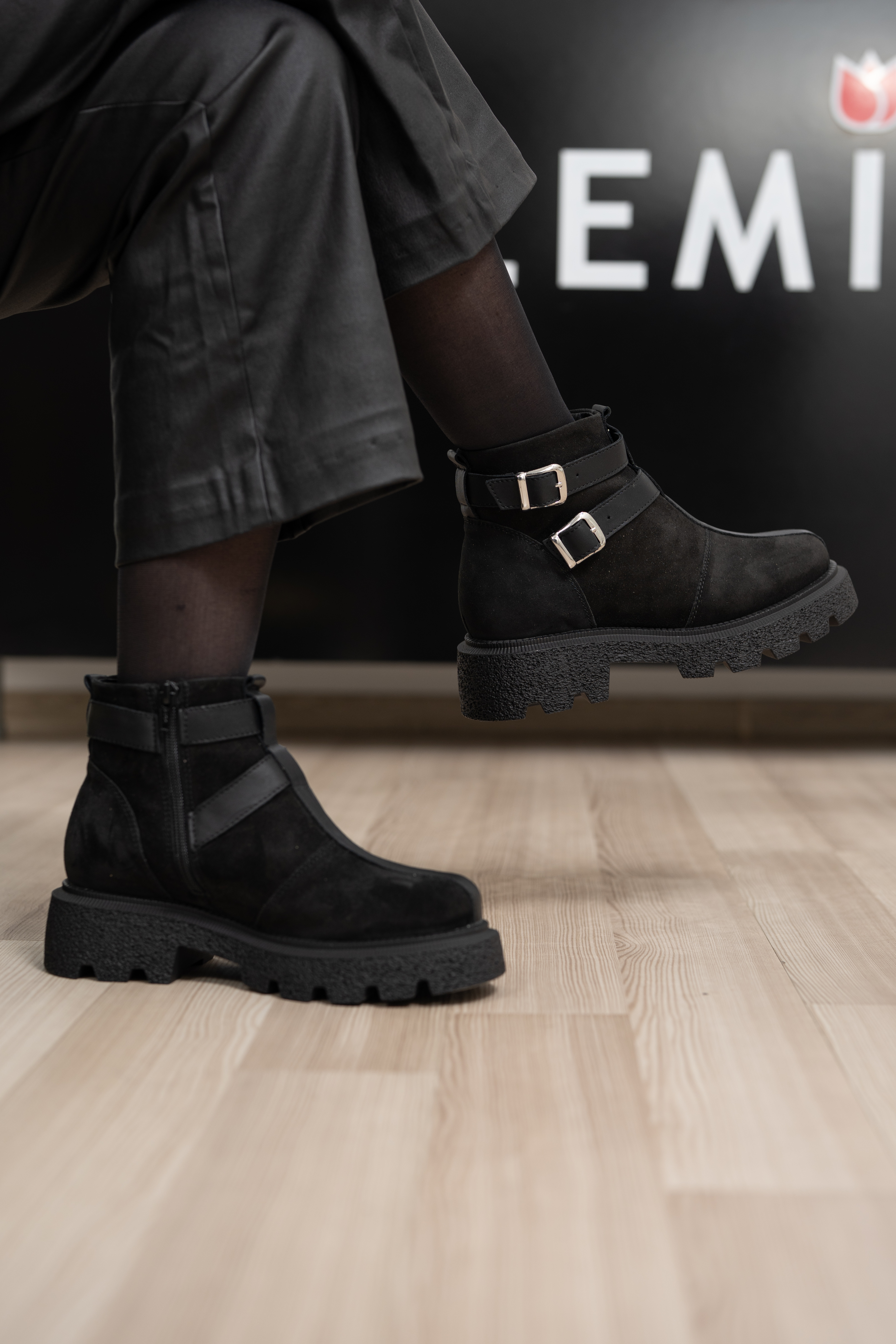 Ghete dama, Glemis, piele naturala intoarsa - Cod: IB-4350, Culoare: Negru velur, Marime: 38 (25.2 cm)