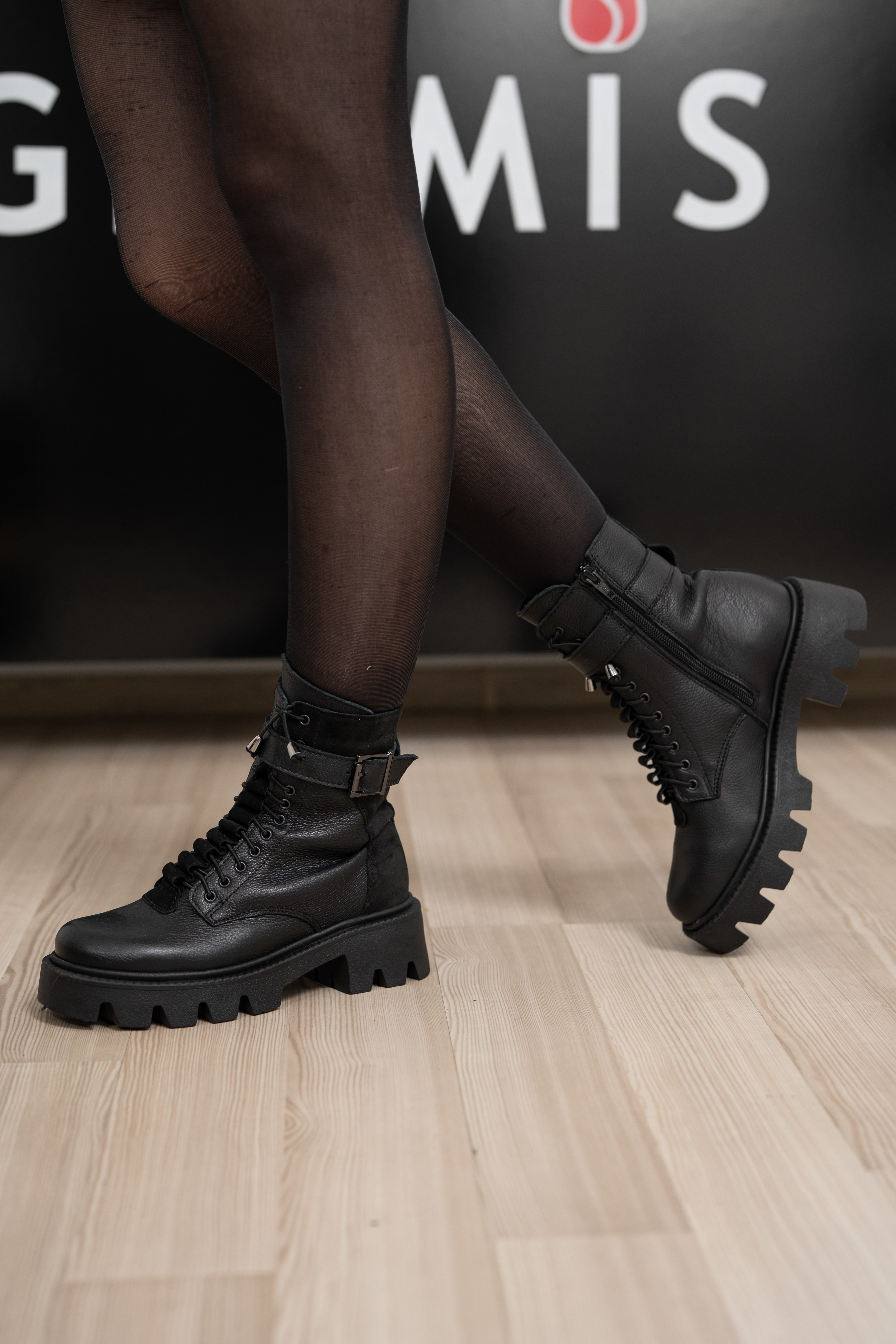 Ghete dama, Glemis, piele naturala - Cod: IB-760, Culoare: Negru Bizon, Marime: 38 (25 cm)