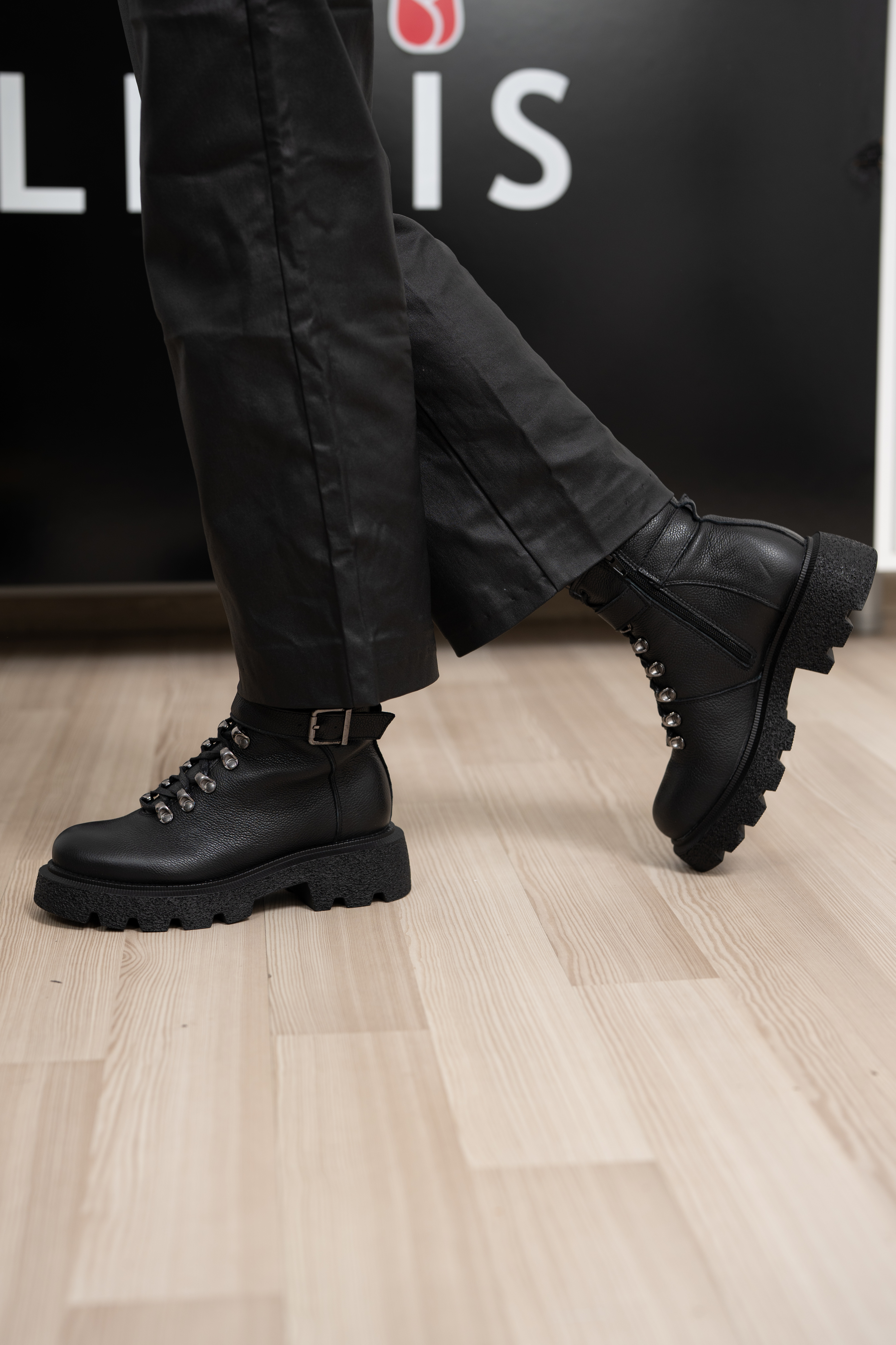 Ghete dama, Glemis, piele naturala - Cod: IB-920, Culoare: Negru Bizon, Marime: 38 (25.2 cm)