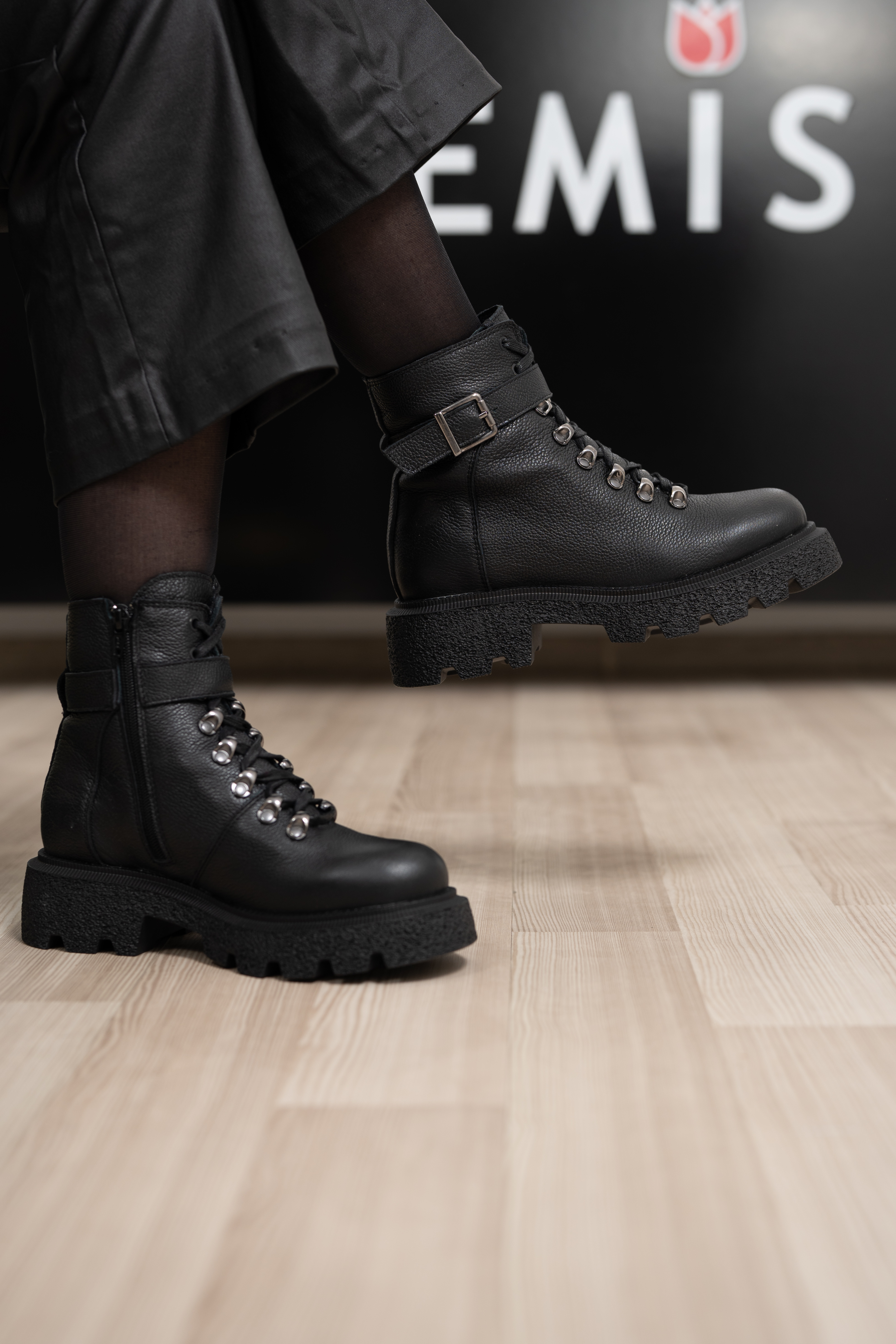 Ghete dama, Glemis, piele naturala - Cod: IB-920, Culoare: Negru Bizon, Marime: 38 (25.2 cm)