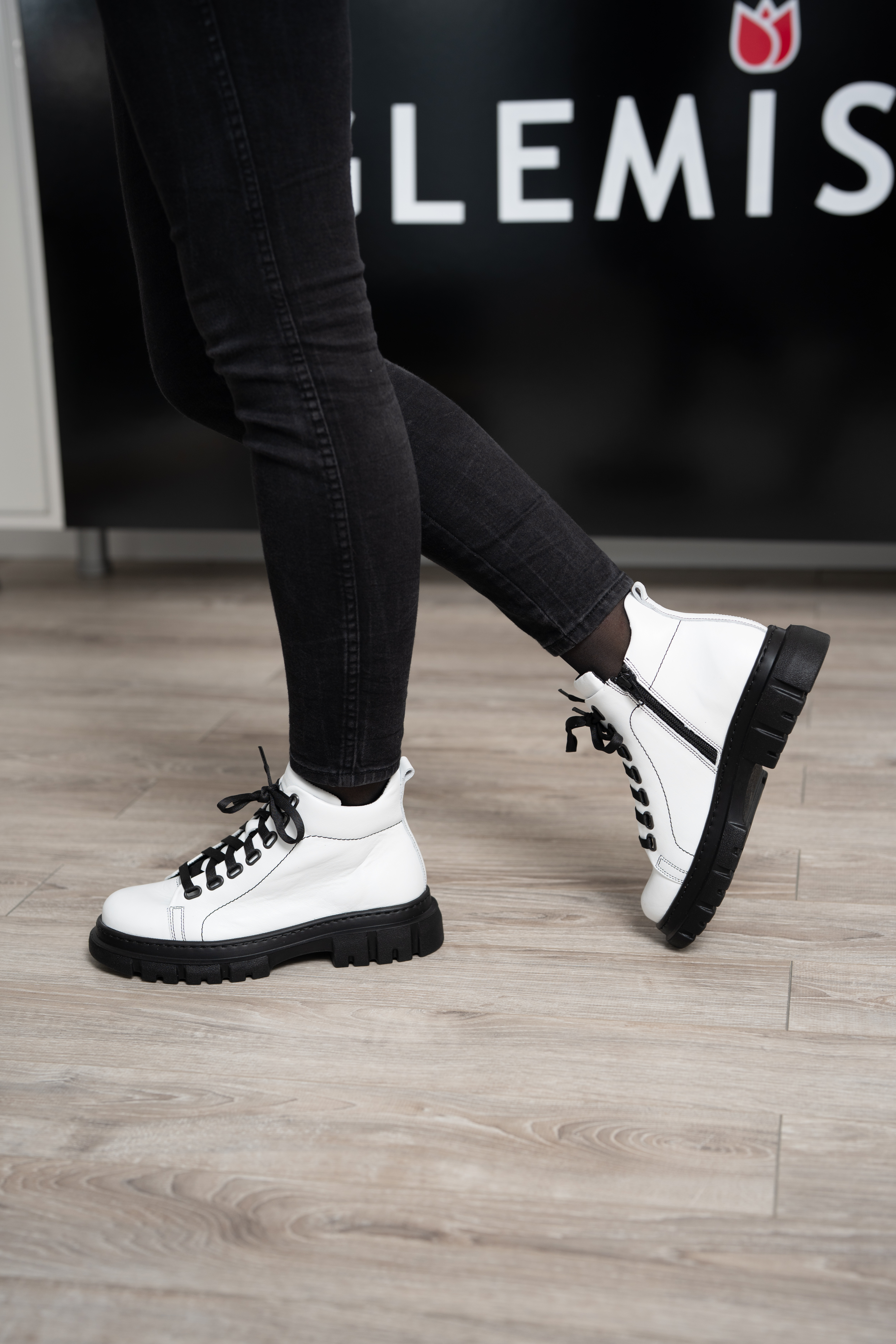Ghete dama calapod lat, Glemis, piele naturala - Cod: Lejero, Culoare: Alb Box, Marime: 38 (24.8 cm)