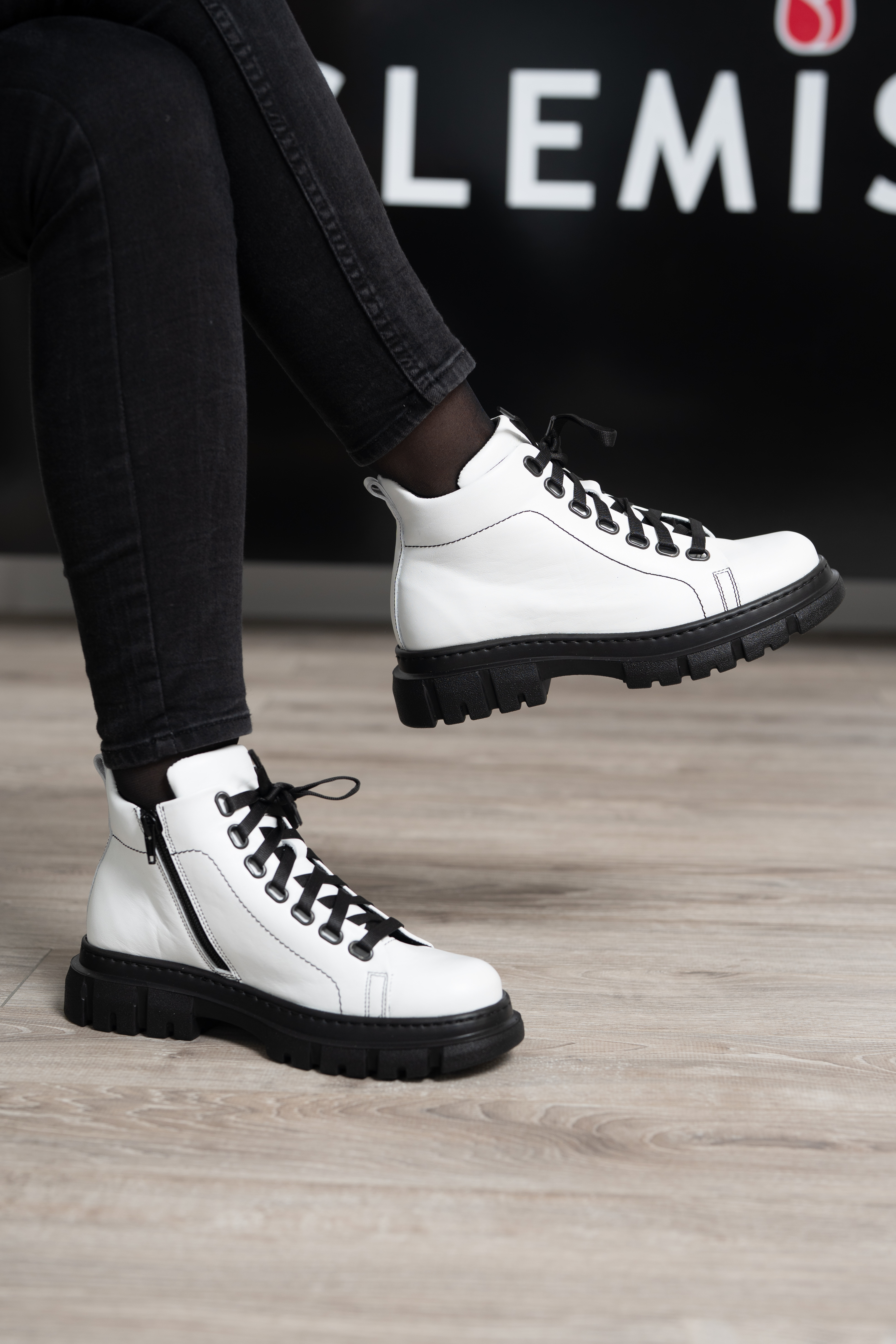 Ghete dama calapod lat, Glemis, piele naturala - Cod: Lejero, Culoare: Alb Box, Marime: 38 (24.8 cm)