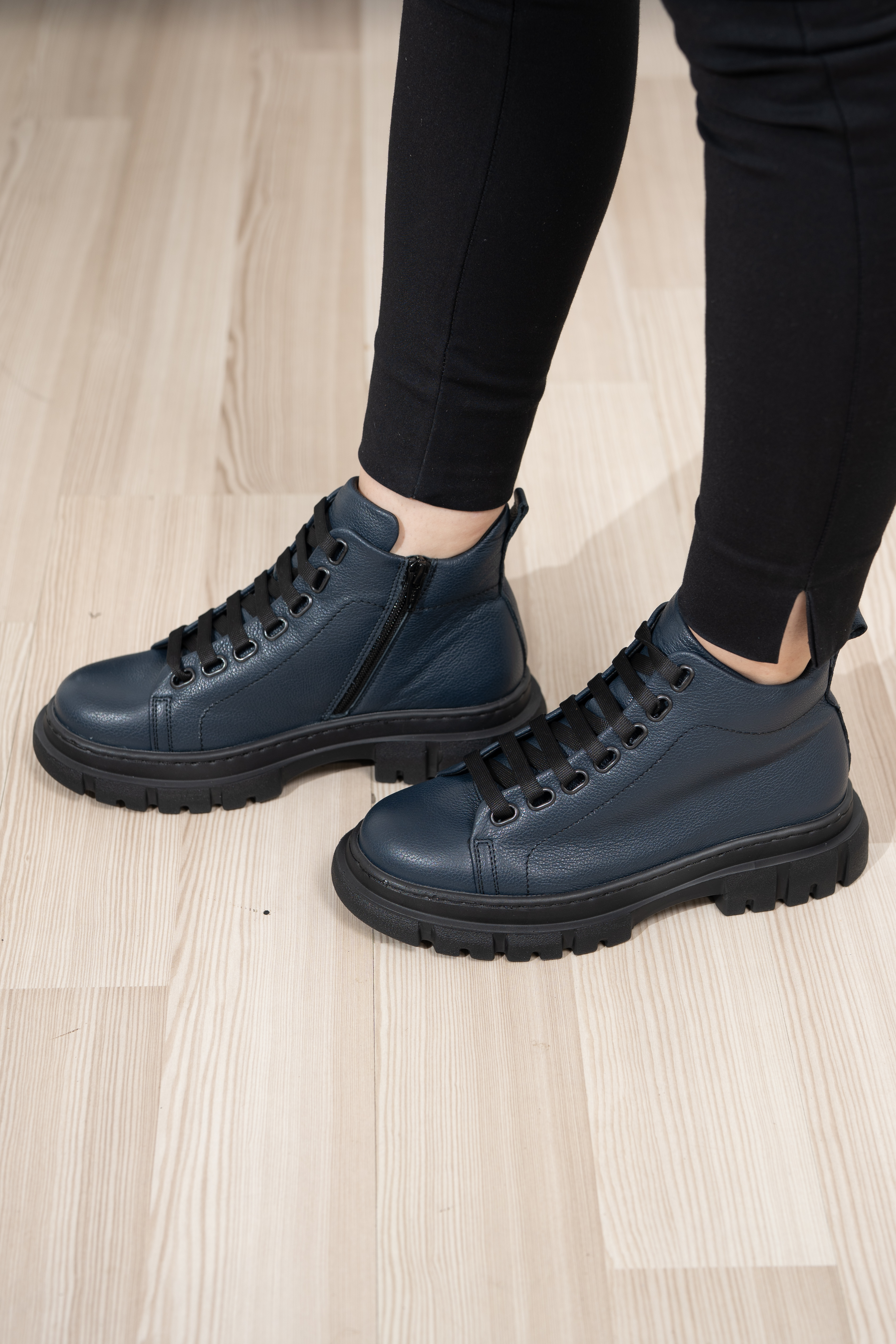 Ghete dama calapod lat, Glemis, piele naturala - Cod: Lejero, Culoare: Blue Bizon, Marime: 38 (24.8 cm)