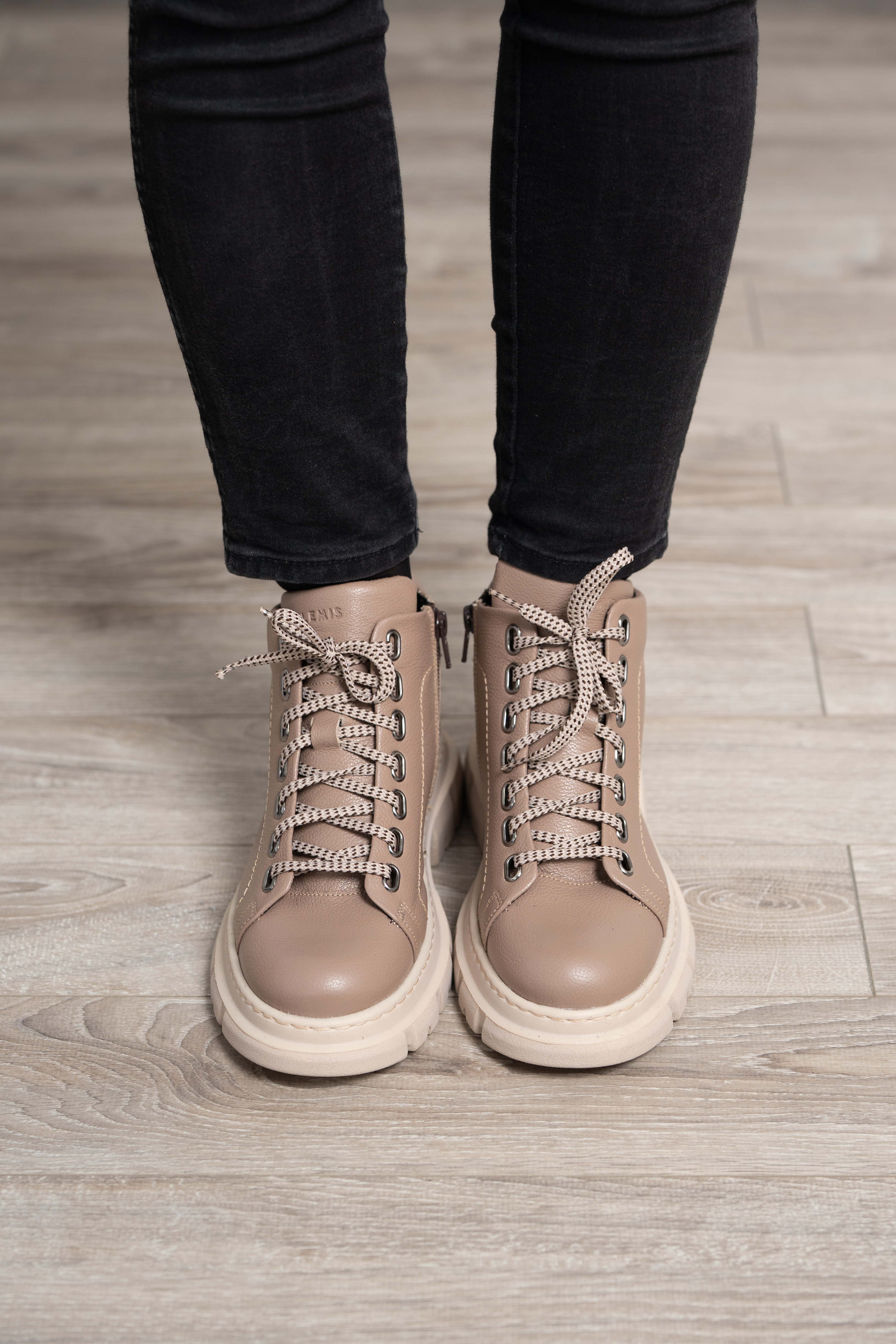 Ghete dama calapod lat, Glemis, piele naturala - Cod: Lejero, Culoare: Taupe Bizon, Marime: 38 (24.8 cm)