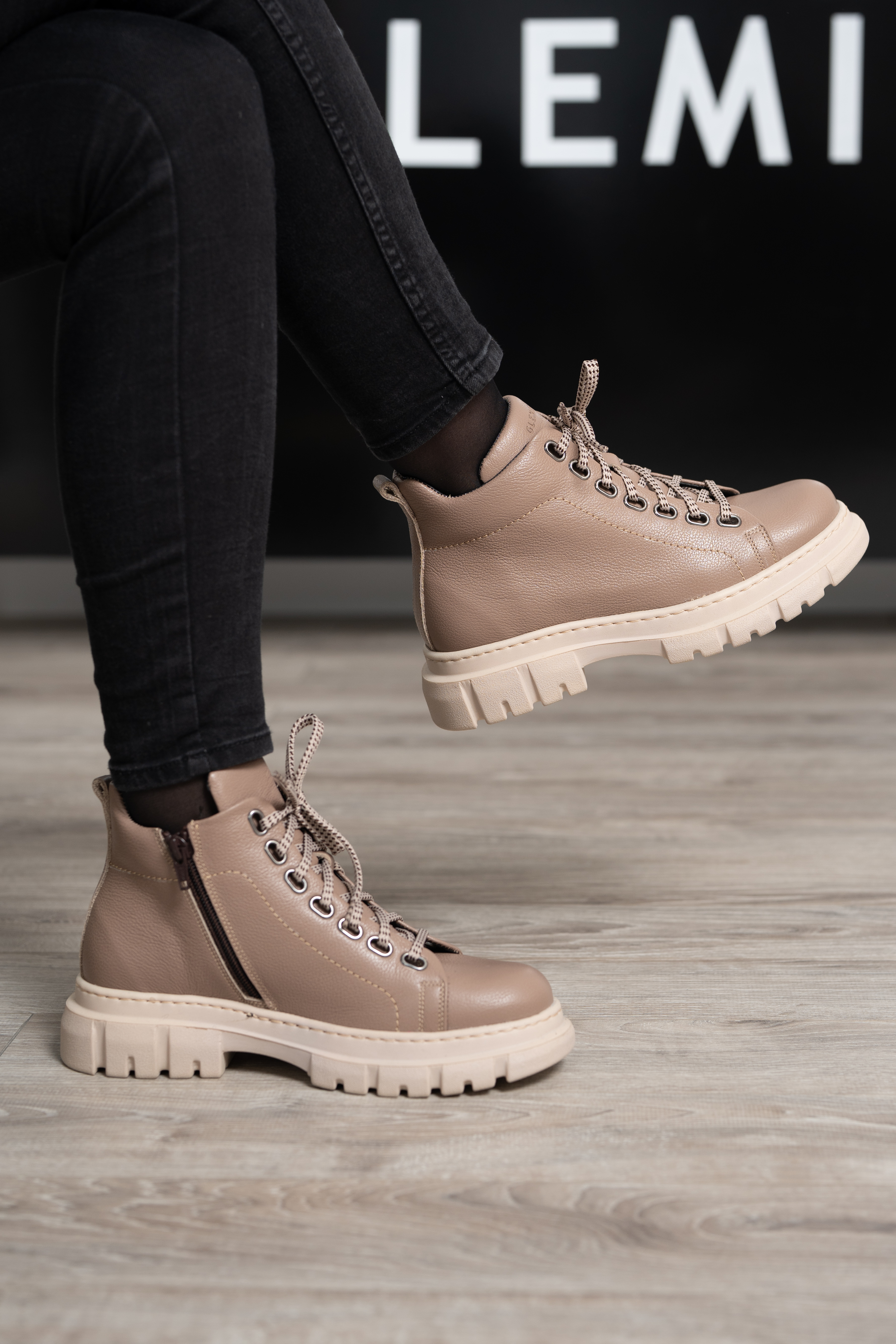 Ghete dama calapod lat, Glemis, piele naturala - Cod: Lejero, Culoare: Taupe Bizon, Marime: 38 (24.8 cm)