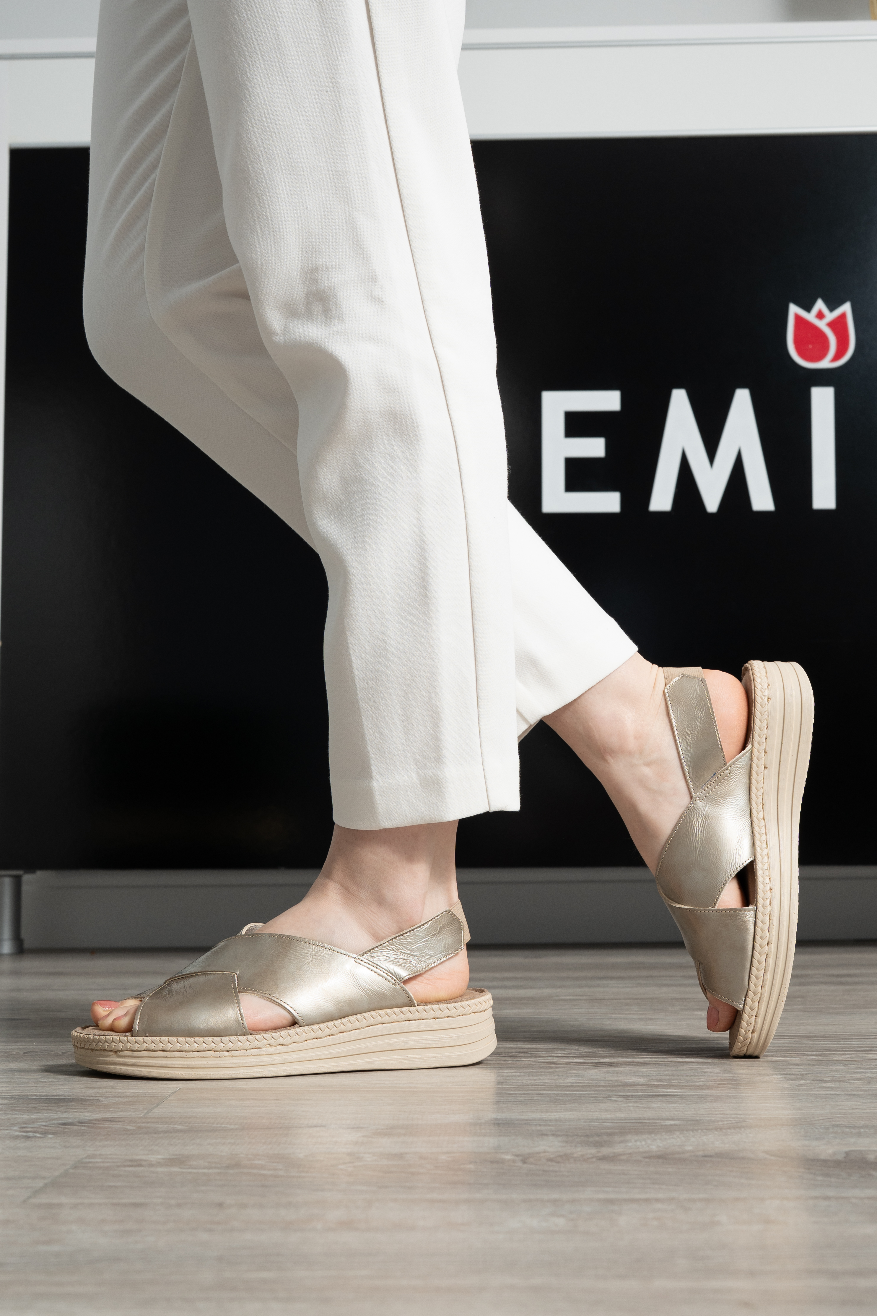 Sandale dama confort, Glemis, piele naturala - Model: Serina, Culoare: Argintiu Naplac, Marime: 38 (24.5 cm)