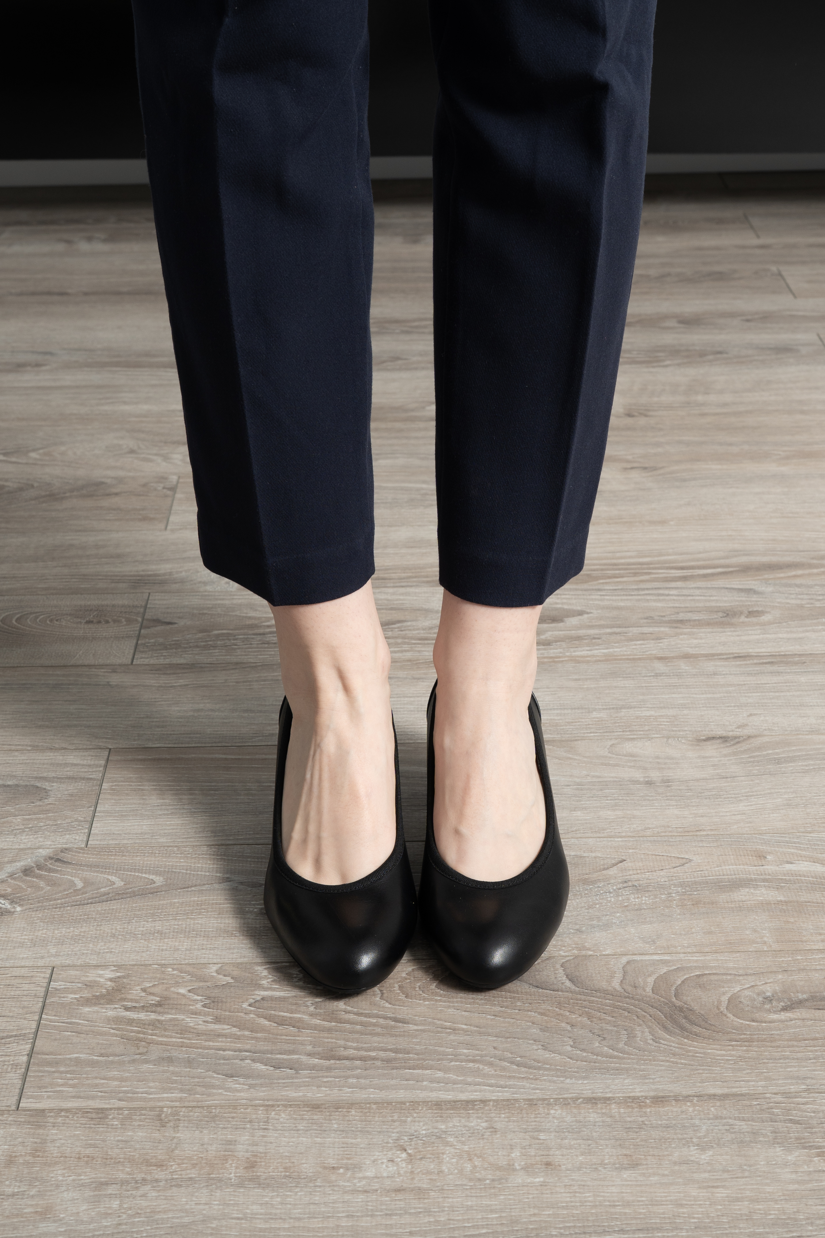 Pantofi dama eleganti, Glemis, piele naturala - Model: Siena, Culoare: Negru box, Marime: 35 (23 cm)
