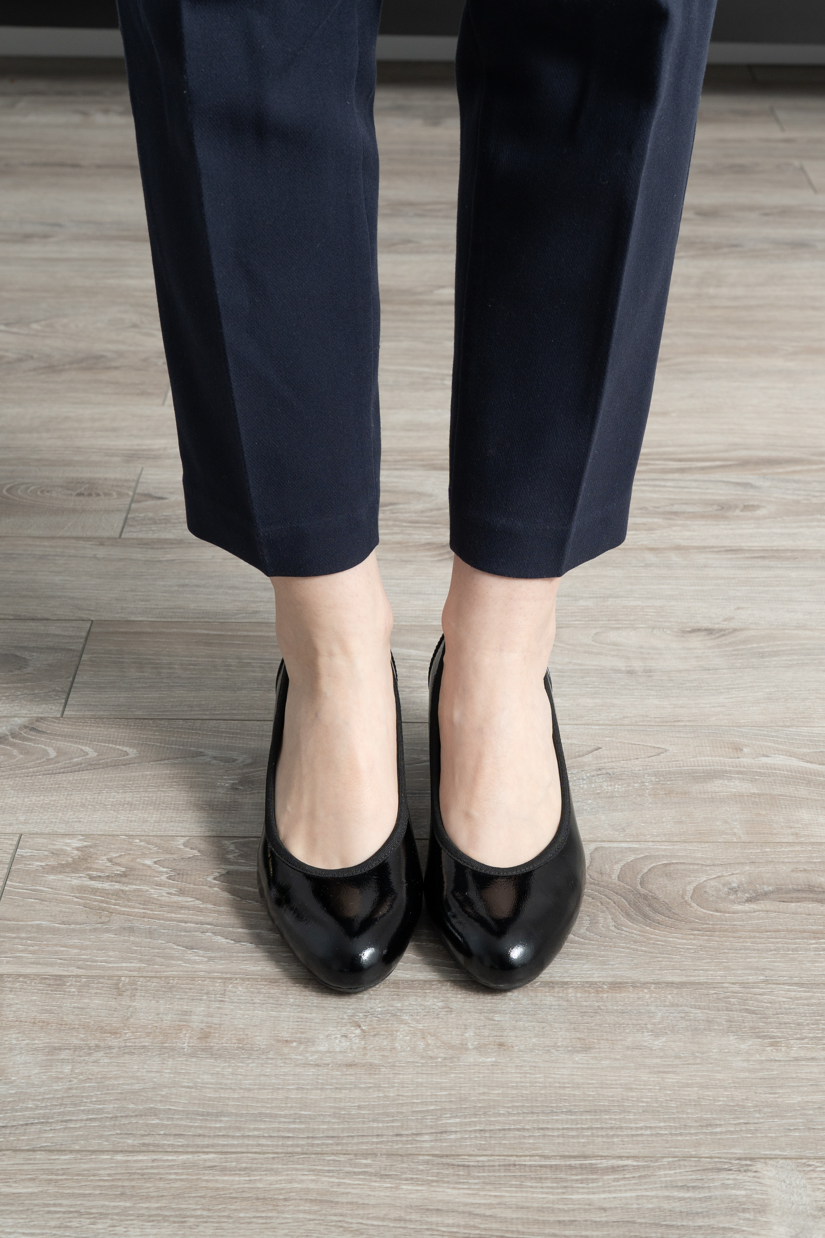 Pantofi dama eleganti, Glemis, piele naturala - Model: Siena, Culoare: Negru naplac, Marime: 38 (25 cm)