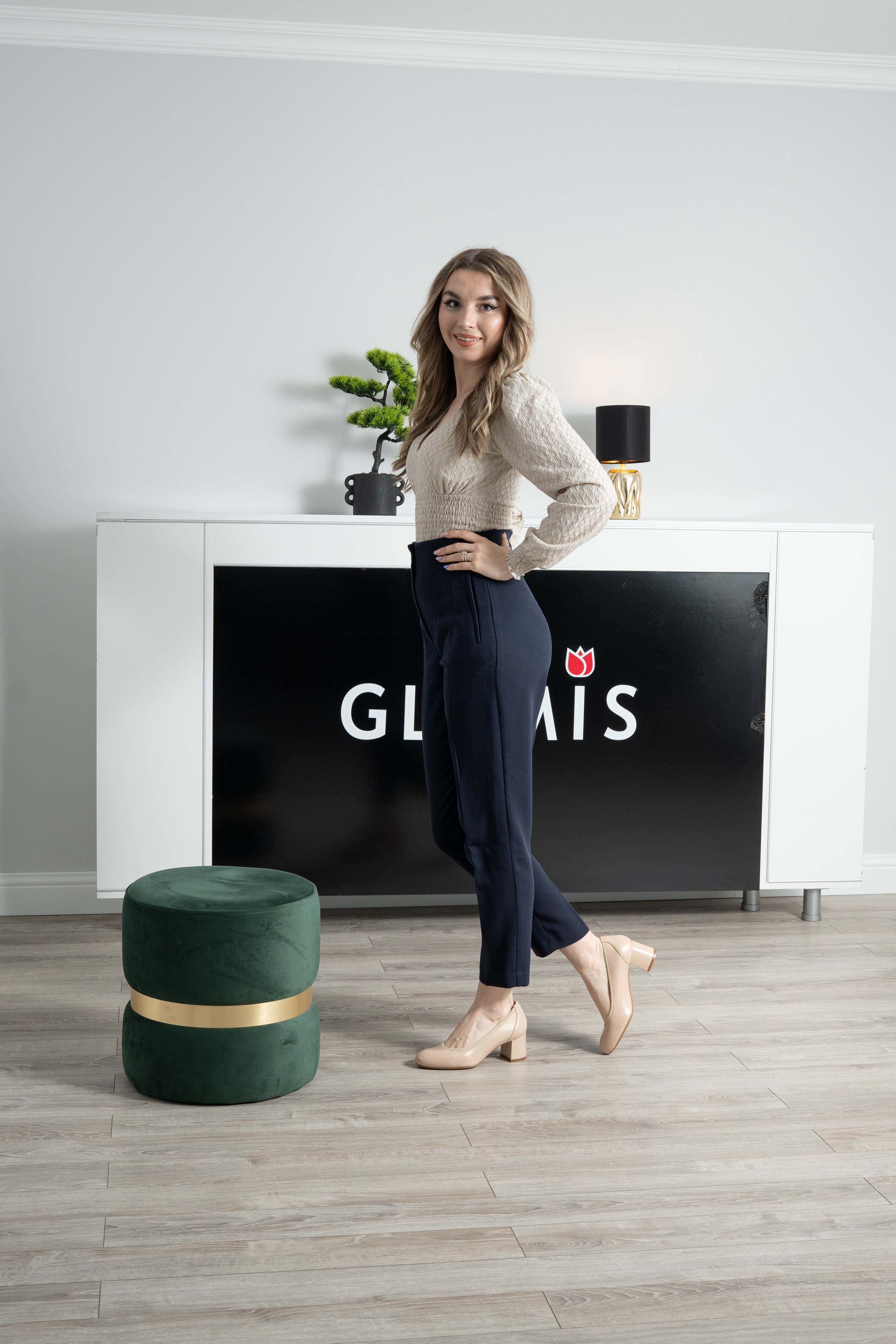 Pantofi dama eleganti, Glemis, piele naturala - Model: Siena, Culoare: Nude box, Marime: 35 (23 cm)