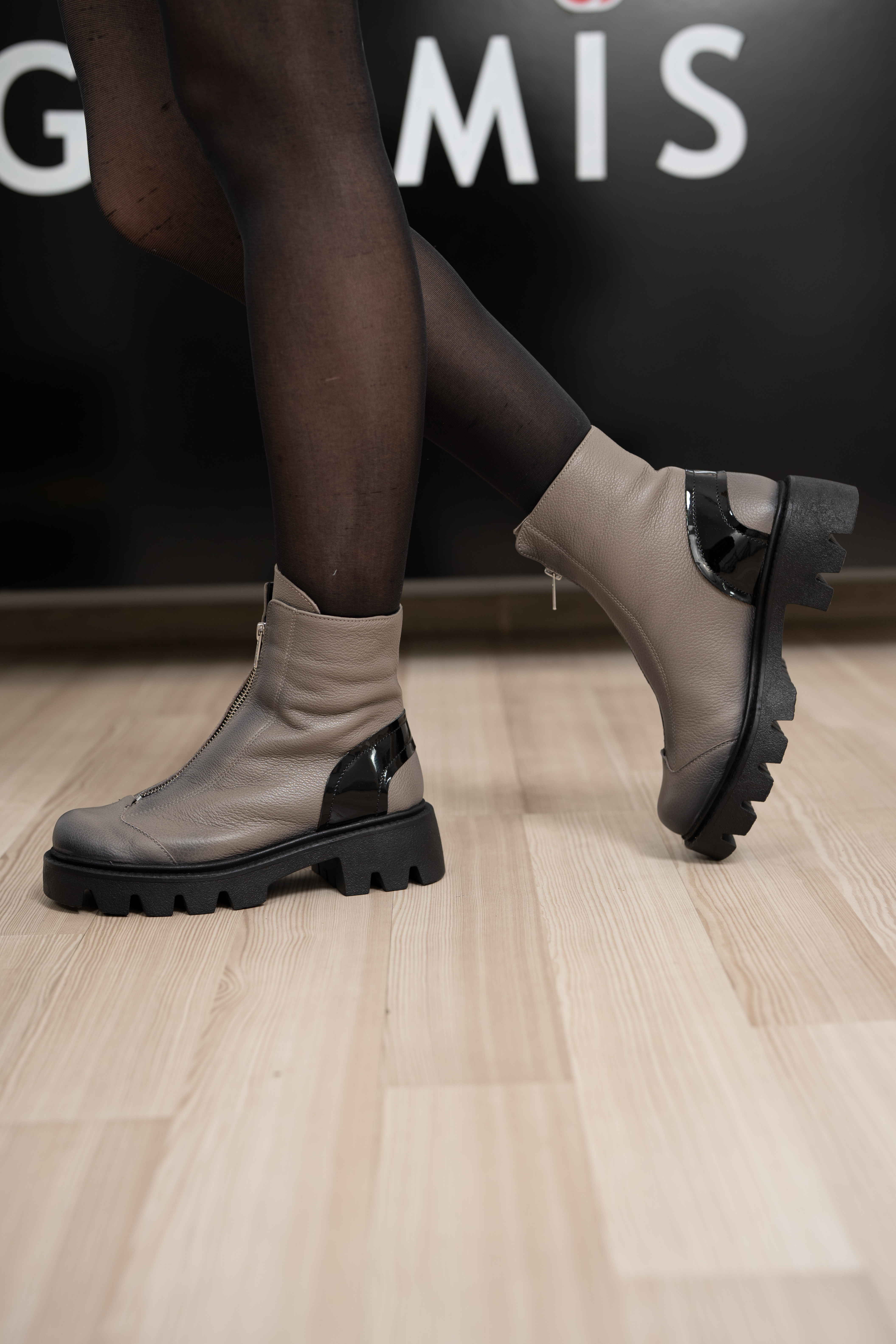 Ghete dama, Glemis, piele naturala - Cod: NE-363, Culoare: Gri Bizon, Marime: 40 (26 cm)