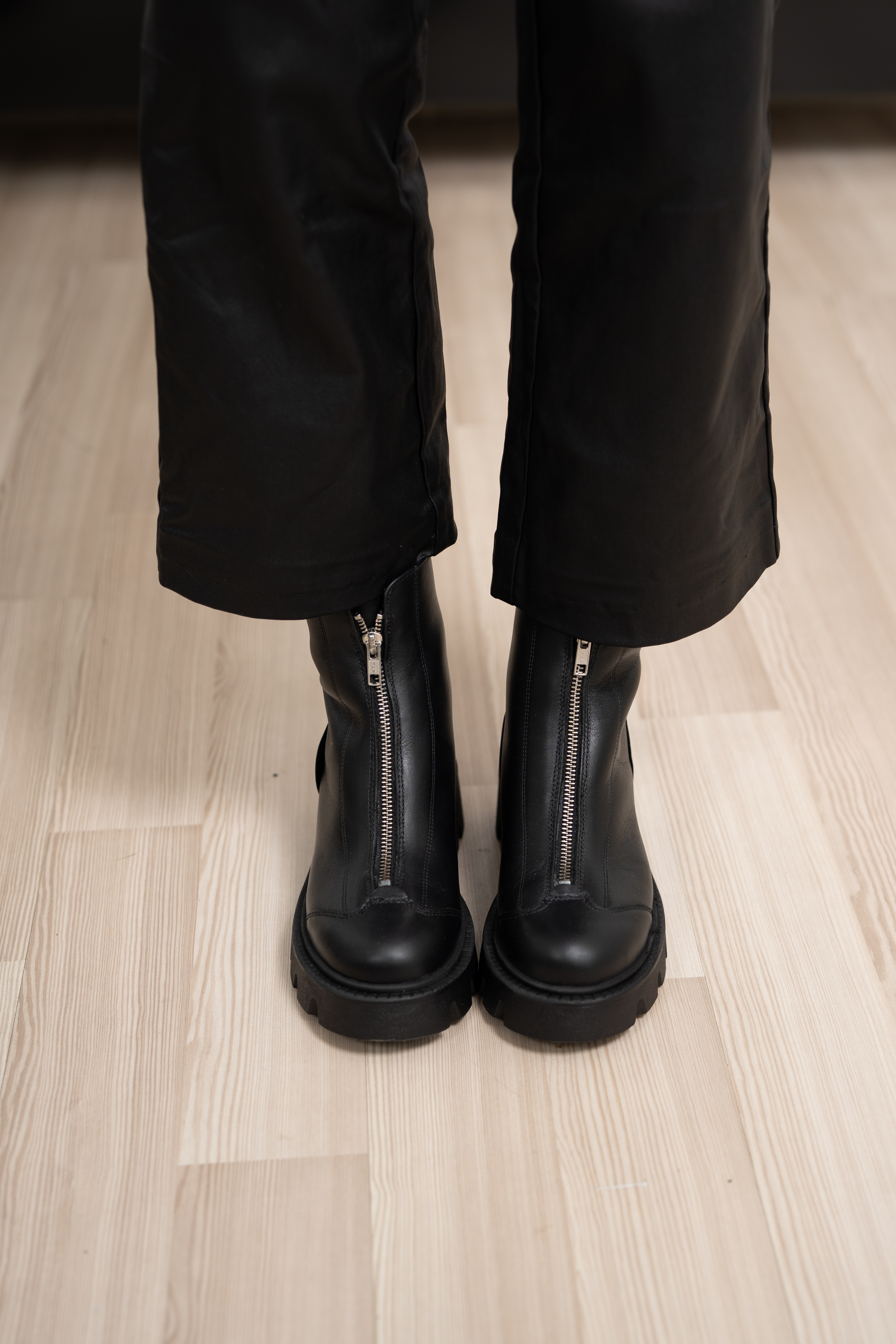 Ghete dama, Glemis, piele naturala - Cod: NE-363, Culoare: Negru Box, Marime: 38 (24.8 cm)