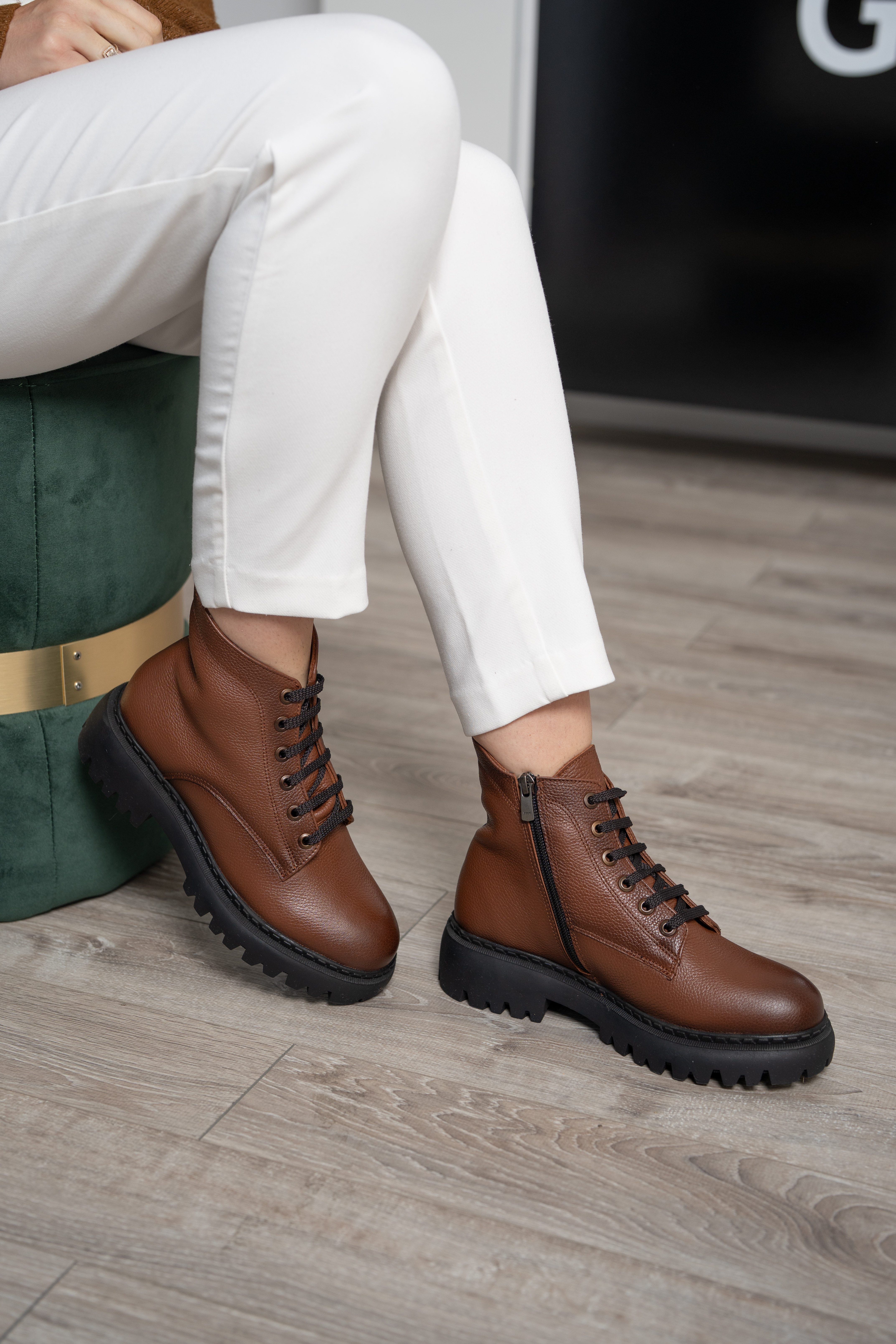 Ghete dama, Glemis, piele naturala - Cod: NE-422, Culoare: Maro Bizon, Marime: 38 (25.2 cm)