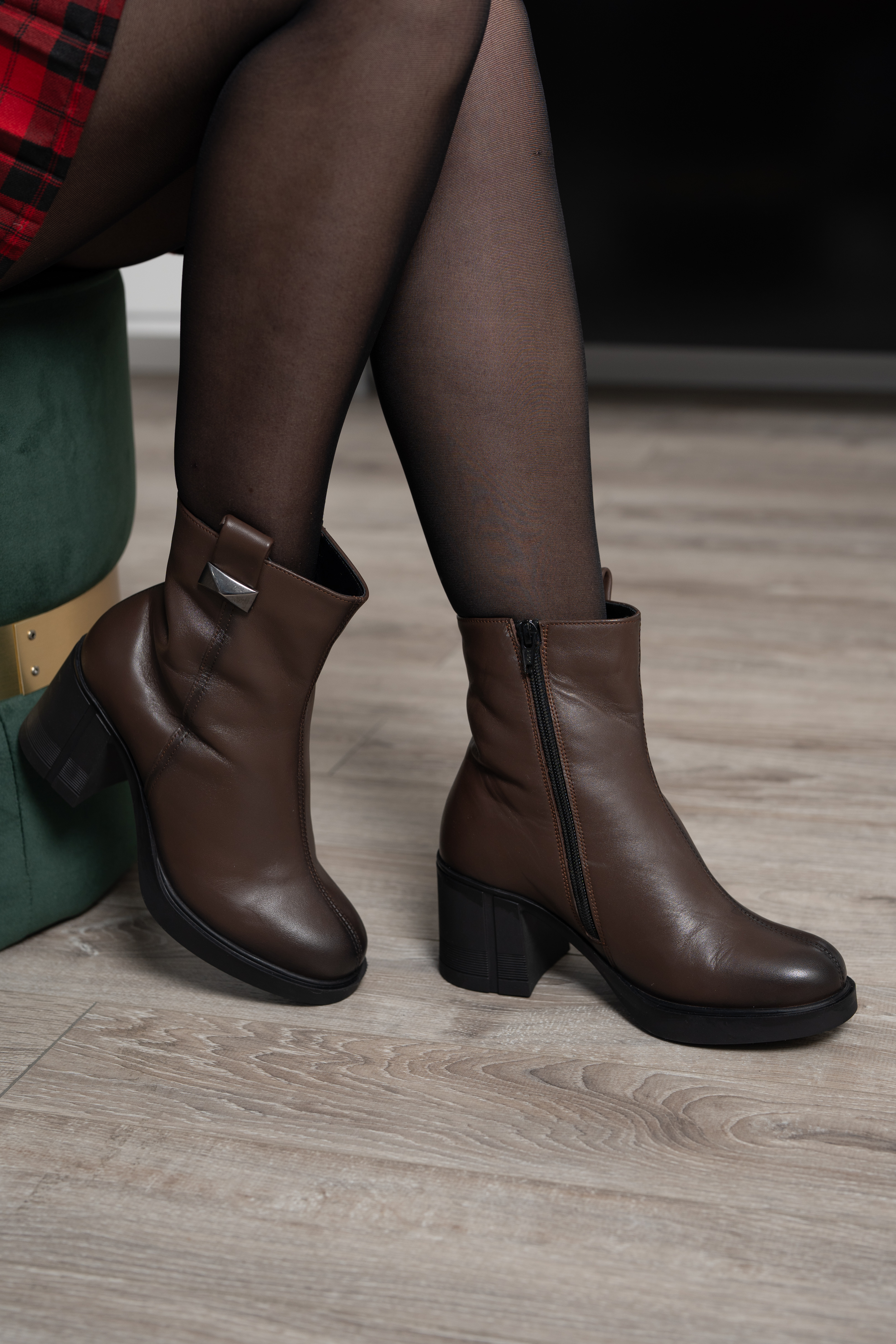 Botine dama, Glemis, piele naturala - Cod: NE-427, Culoare: Maro Inchis Box, Marime: 38 (24.4 cm)