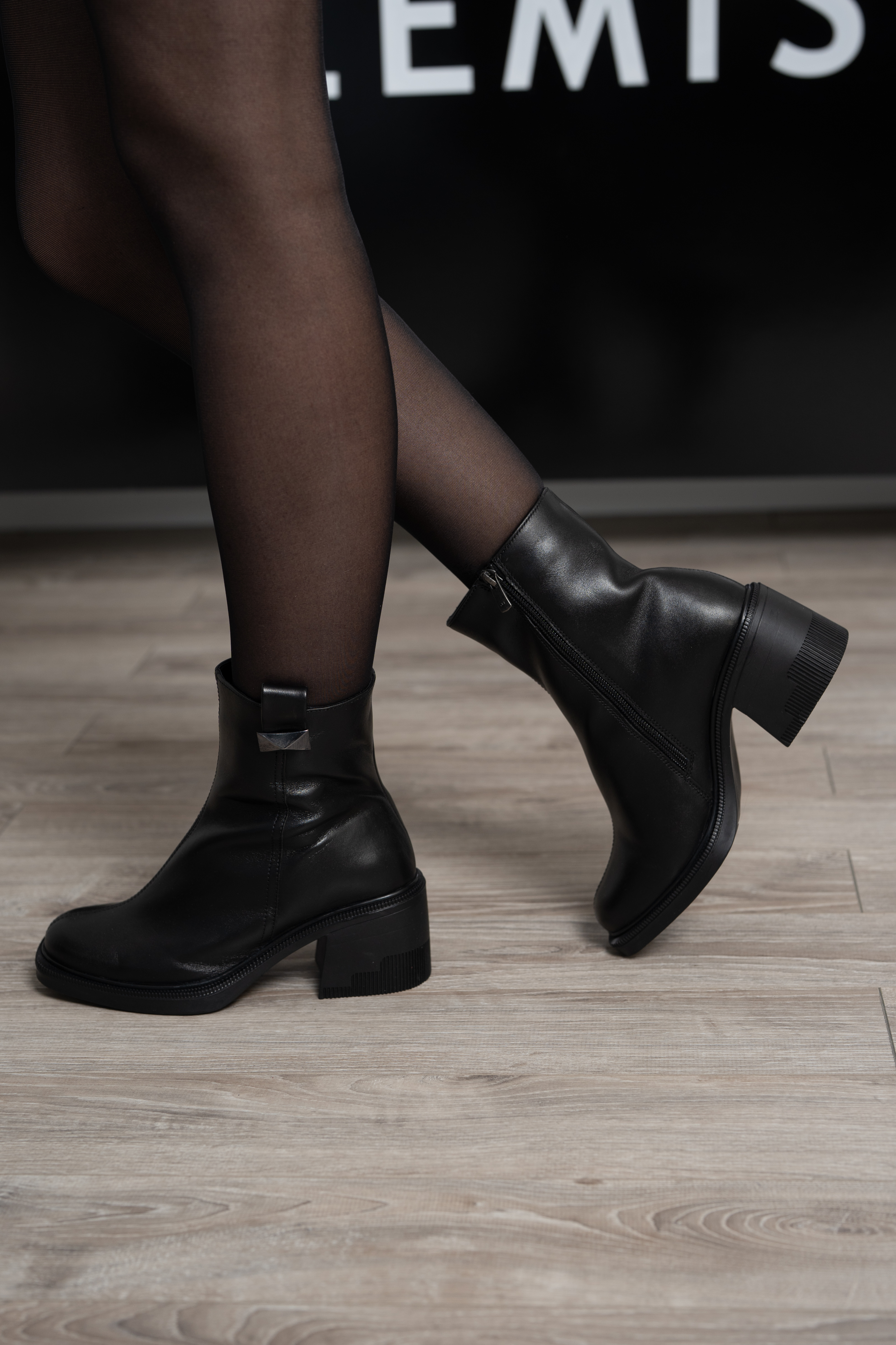 Botine dama, Glemis, piele naturala - Cod: NE-427, Culoare: Negru Box, Marime: 38 (24.4 cm)