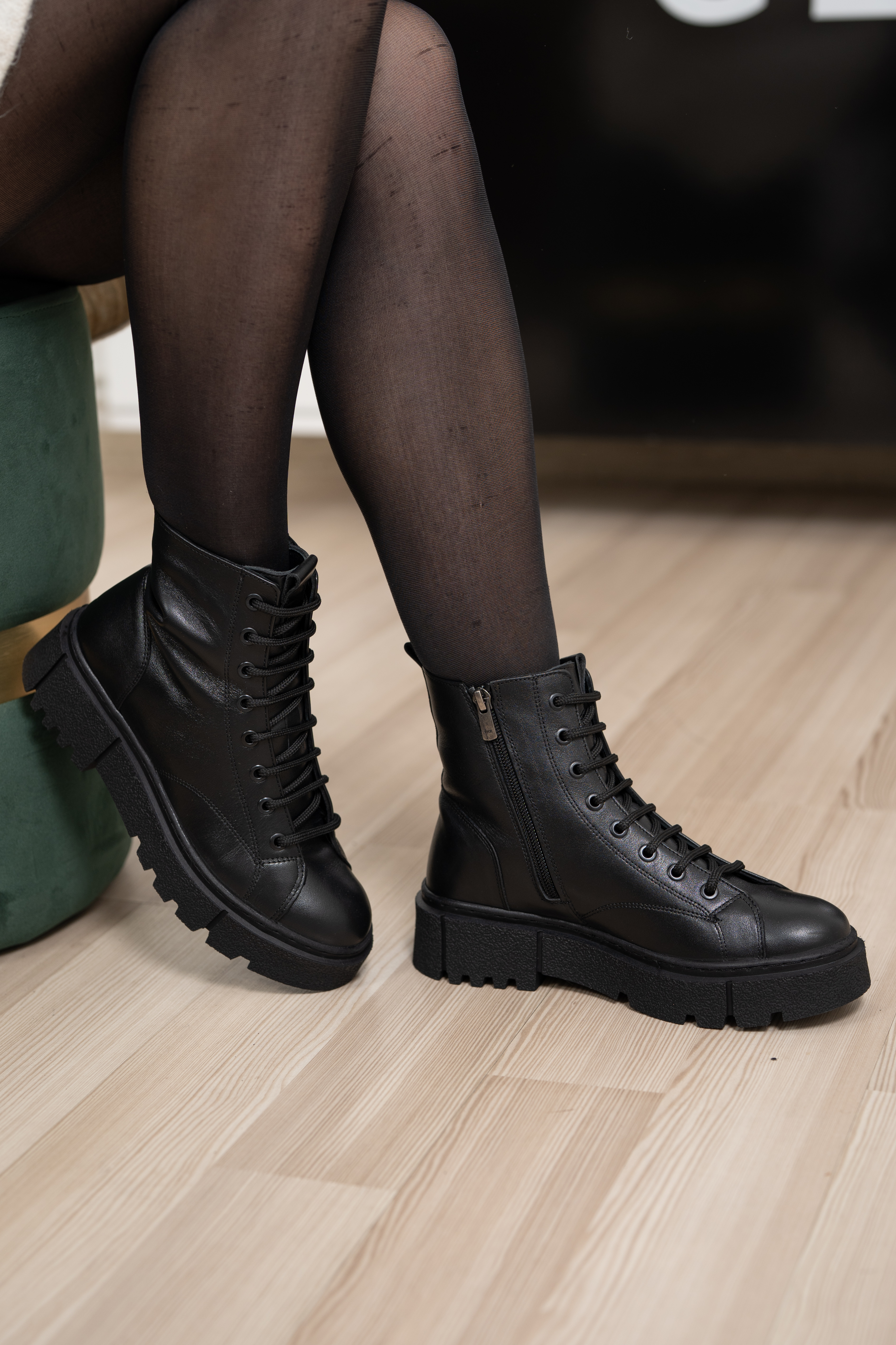 Ghete dama, Glemis, piele naturala - Cod: NE-428, Culoare: Negru Box, Marime: 38 (25 cm)