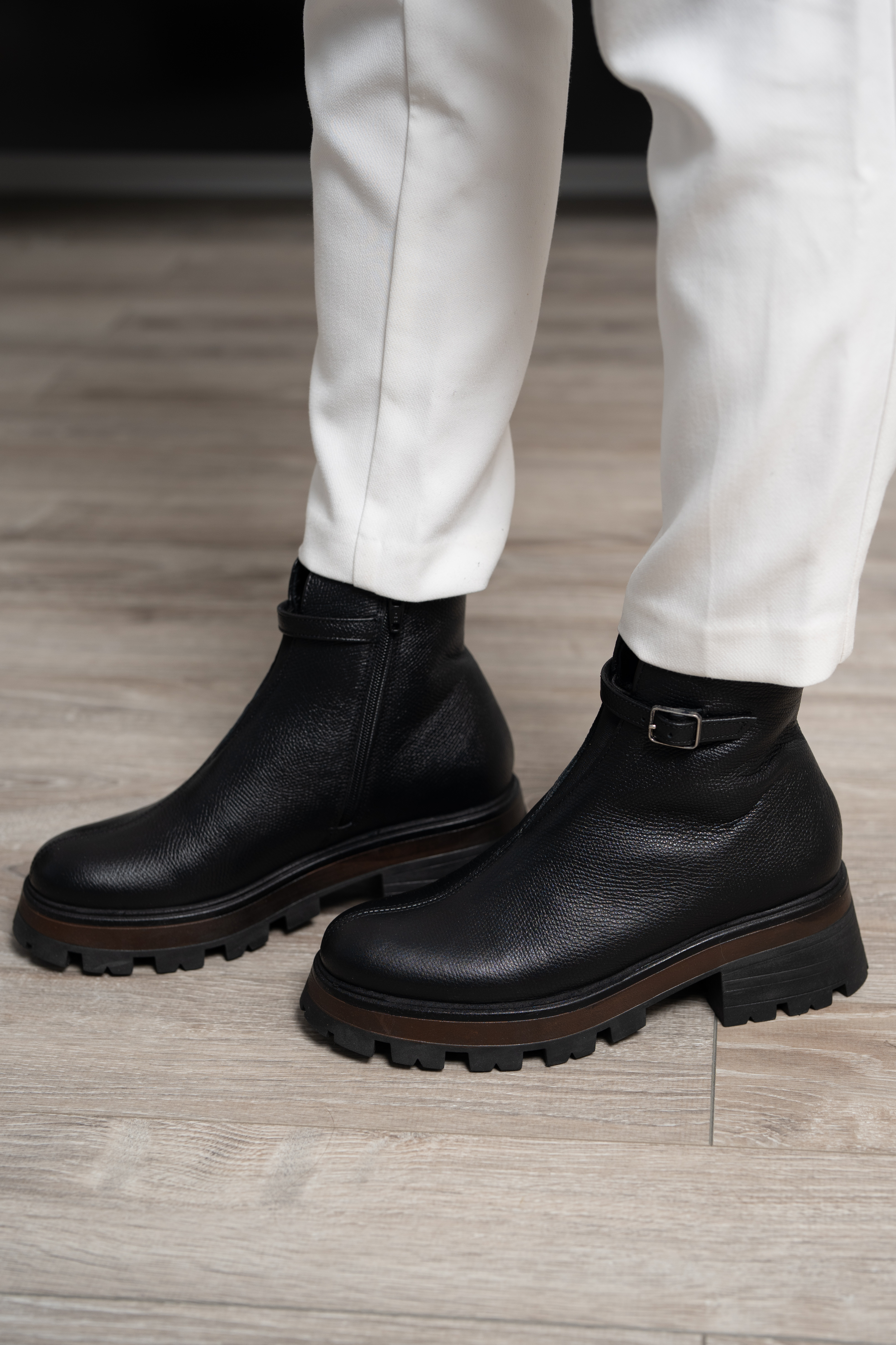 Ghete dama, Glemis, piele naturala - Cod: NE-430, Culoare: Negru Bizon, Marime: 38 (25.3 cm)