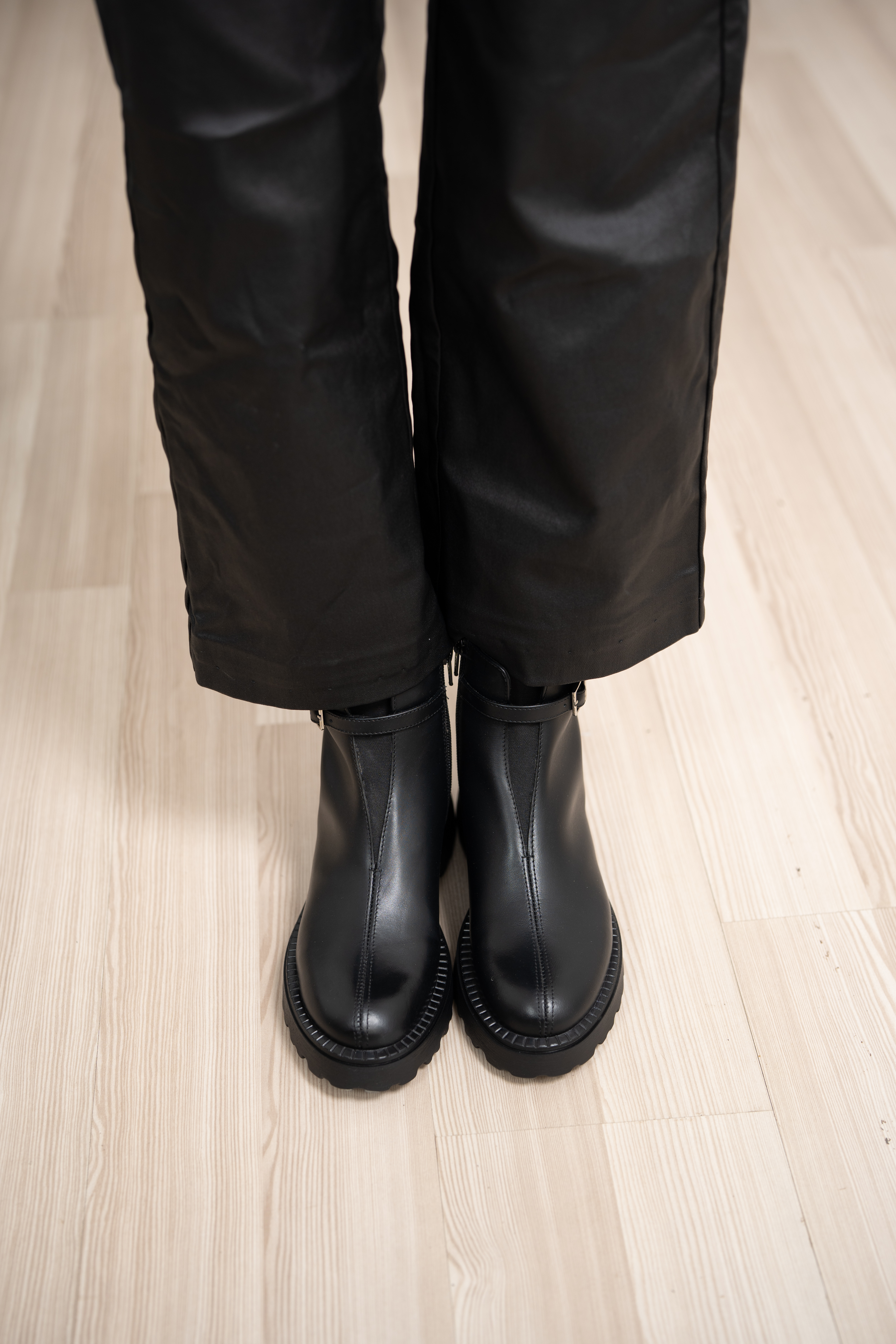 Ghete dama, Glemis, piele naturala - Cod: NE-430, Culoare: Negru Box, Marime: 38 (25.3 cm)